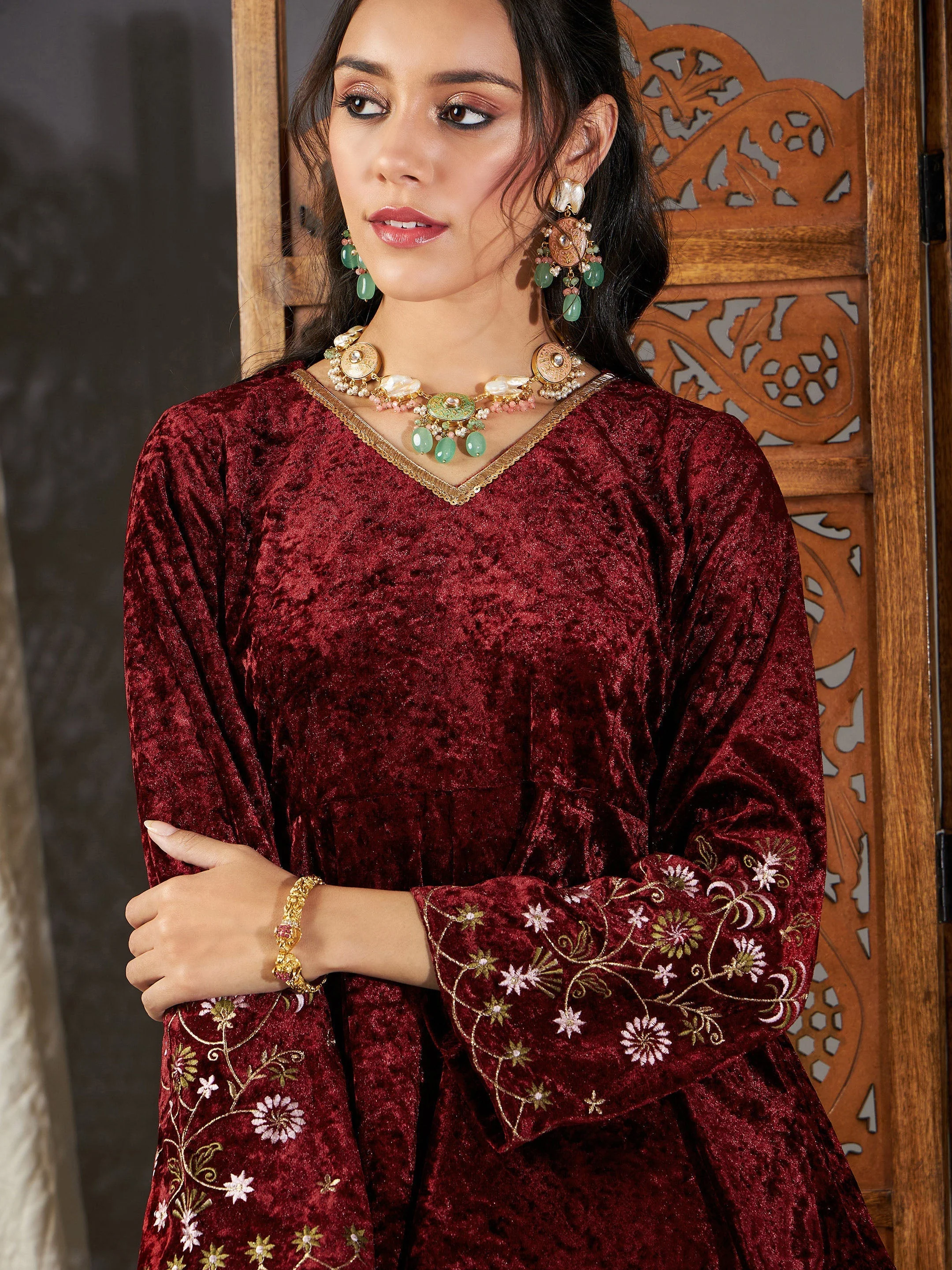 Women Maroon Velvet Embroidered Peplum Kurta With Dhoti Pants - Image 4