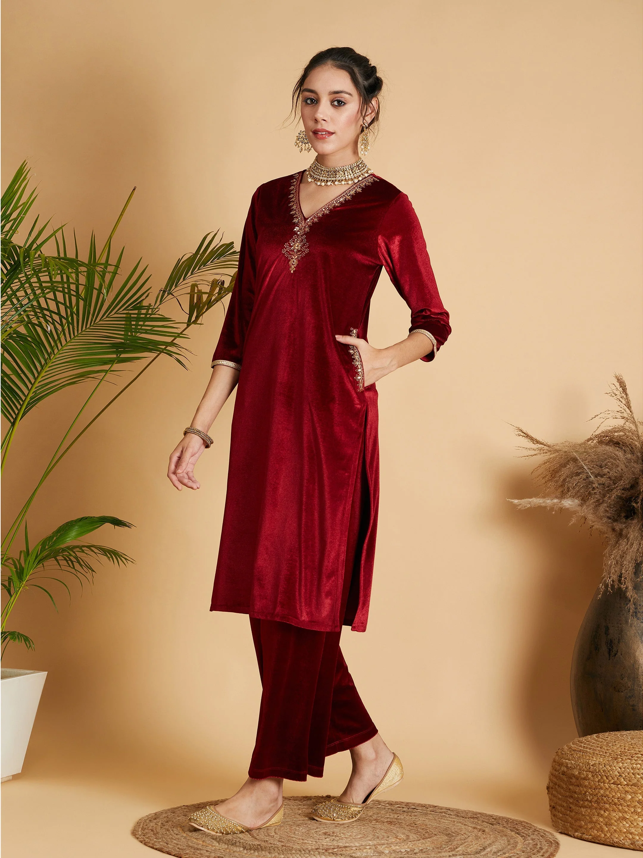 Women Maroon Velvet Embroidered Pocket Straight Kurta - Image 3