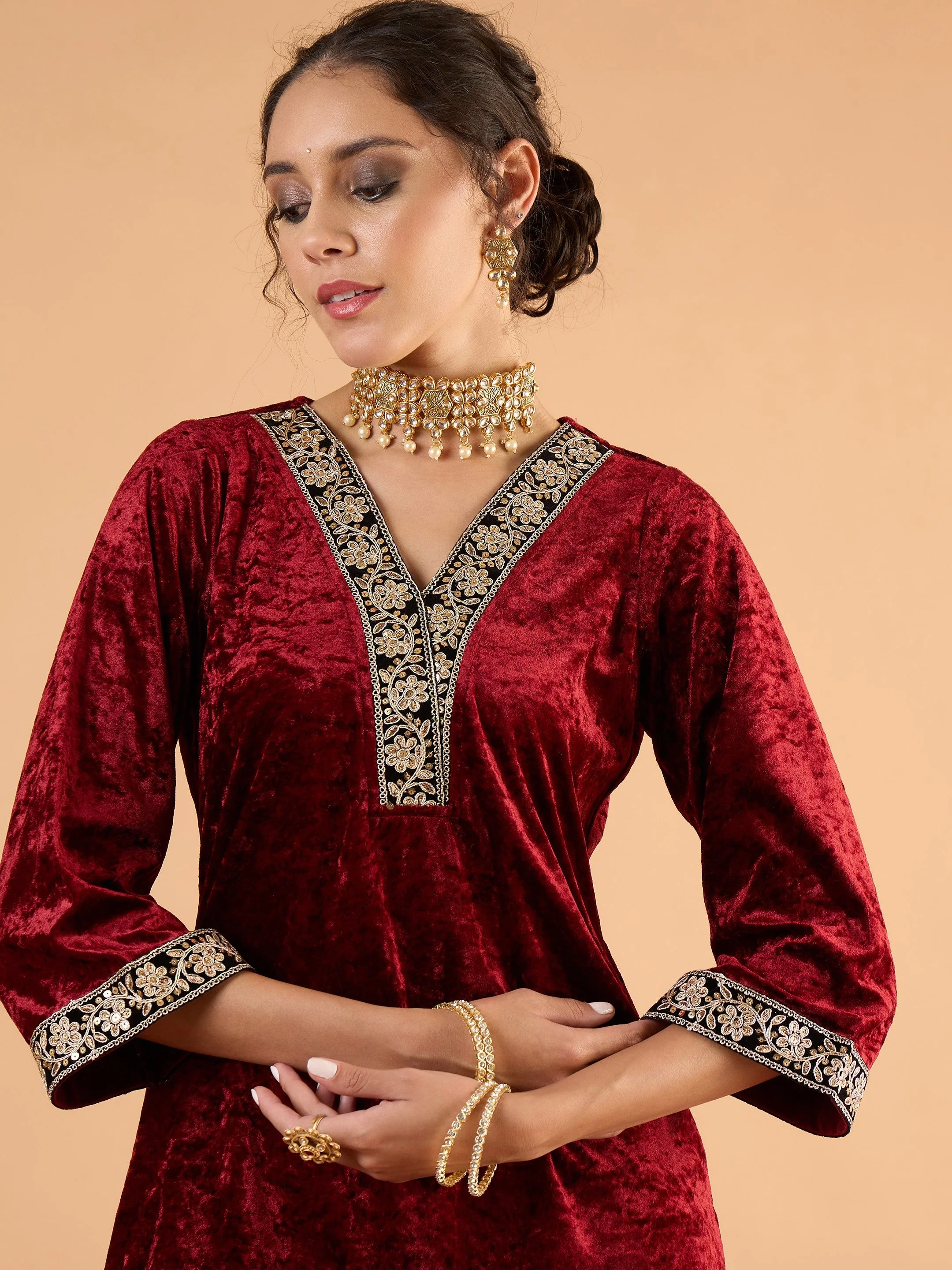 Women Maroon Velvet Embroidered Short Kurta With Straight Pants - Image 2