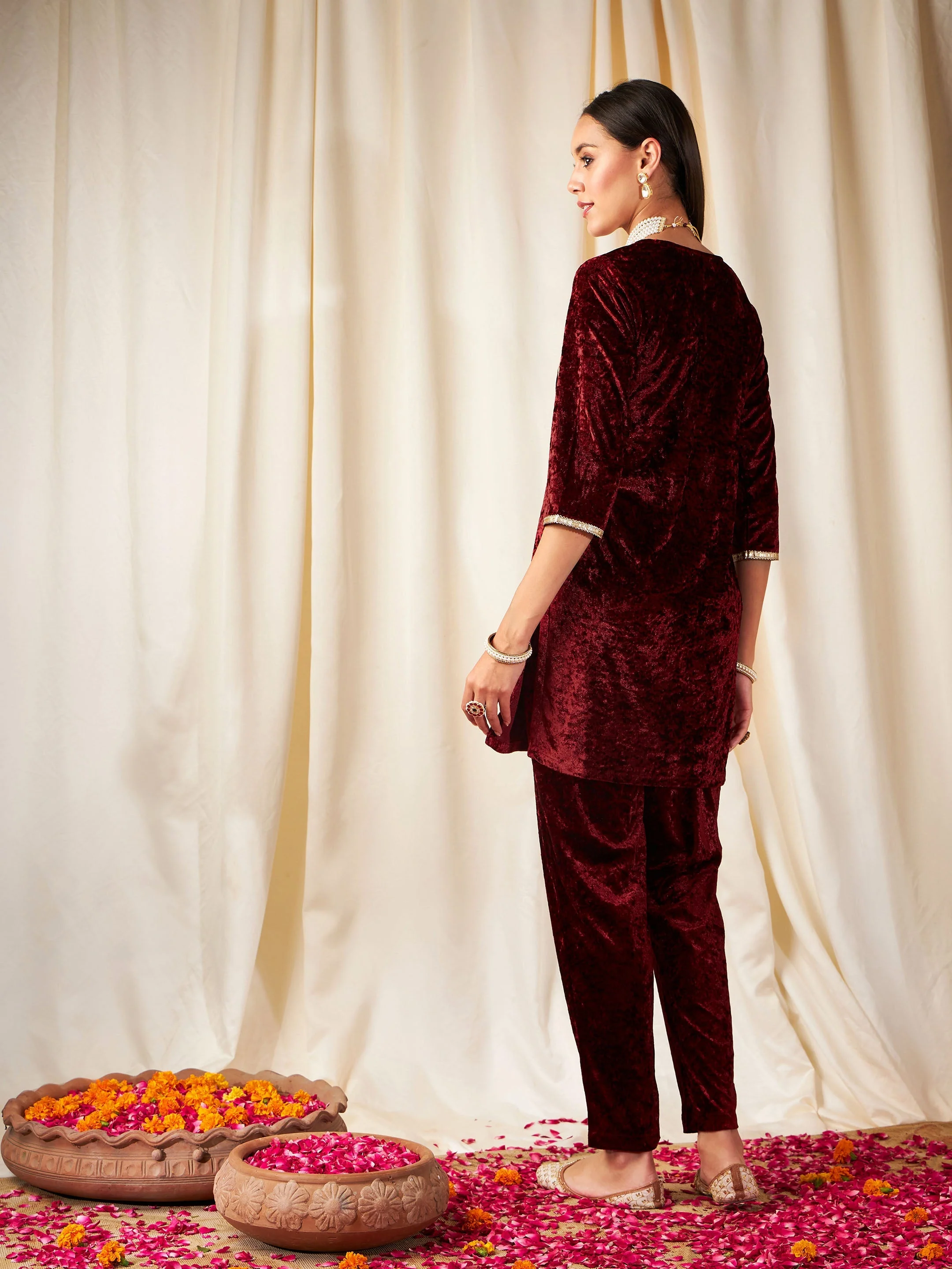 Women Maroon Velvet Embroidered Yoke Short Kurta - Image 5