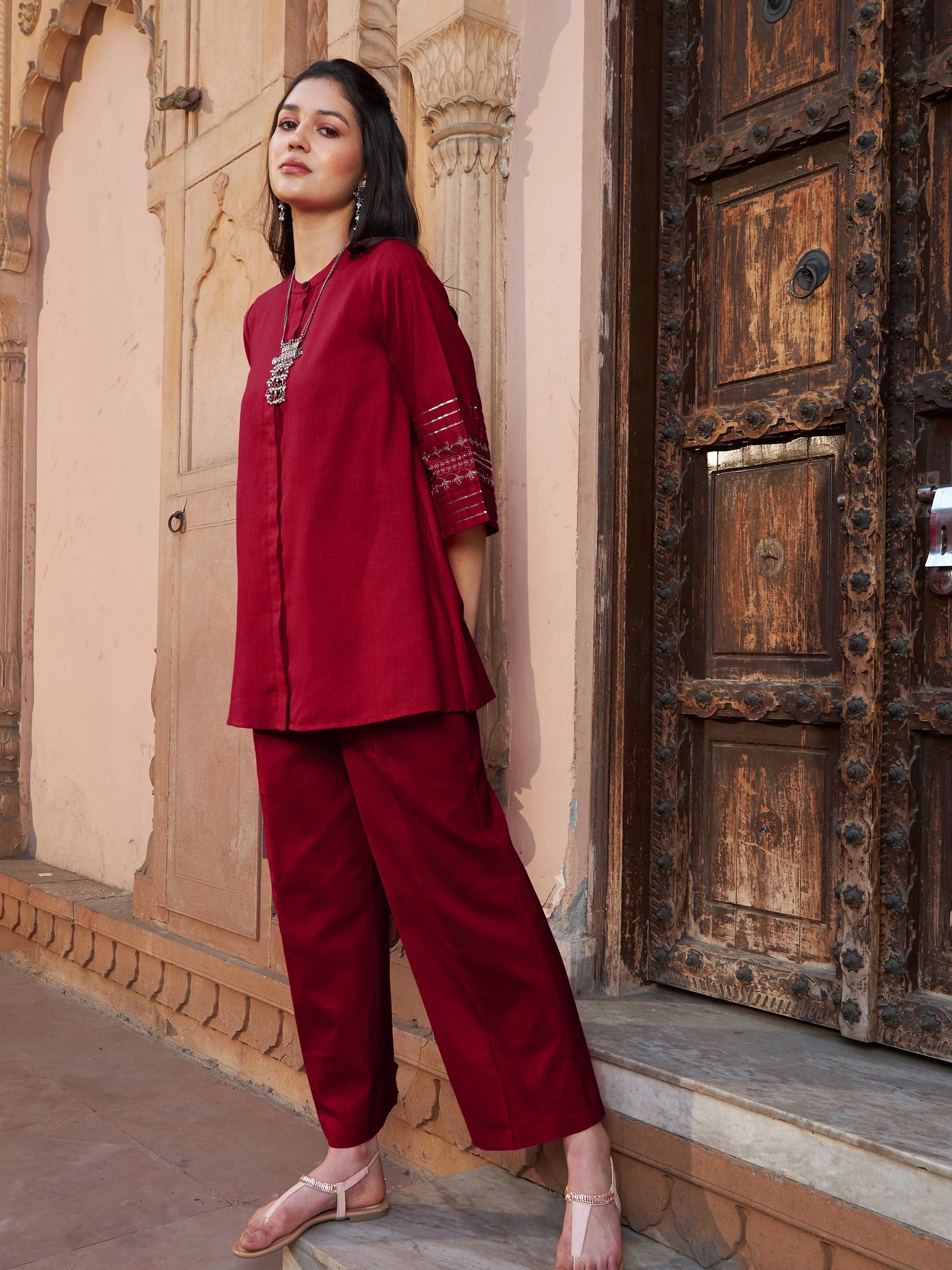 Women Maroon Zari Embroidered Sleeve Top With Palazzos - Image 6