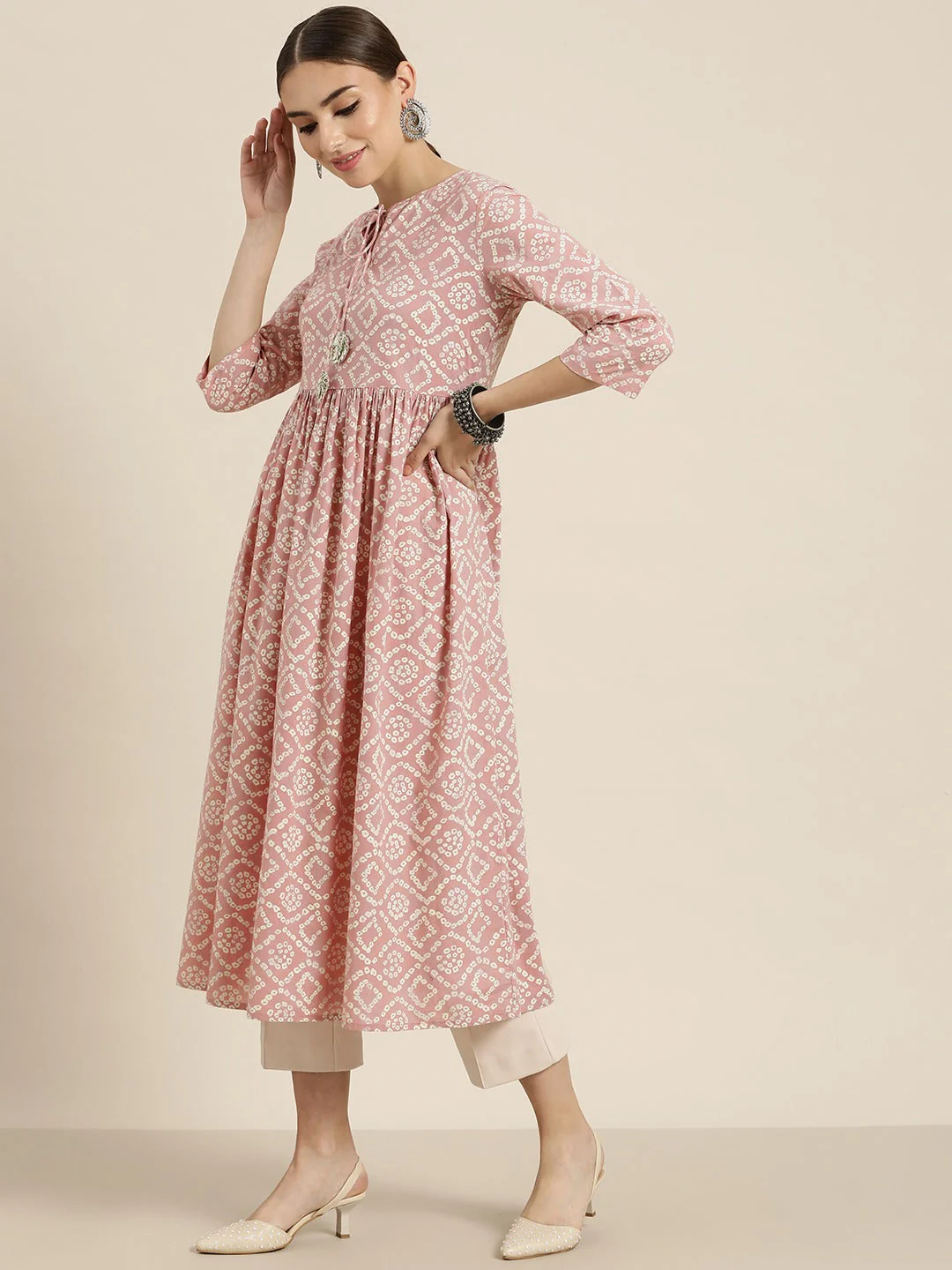 Women Mauve Bandhej Gathered Kurta - Image 2