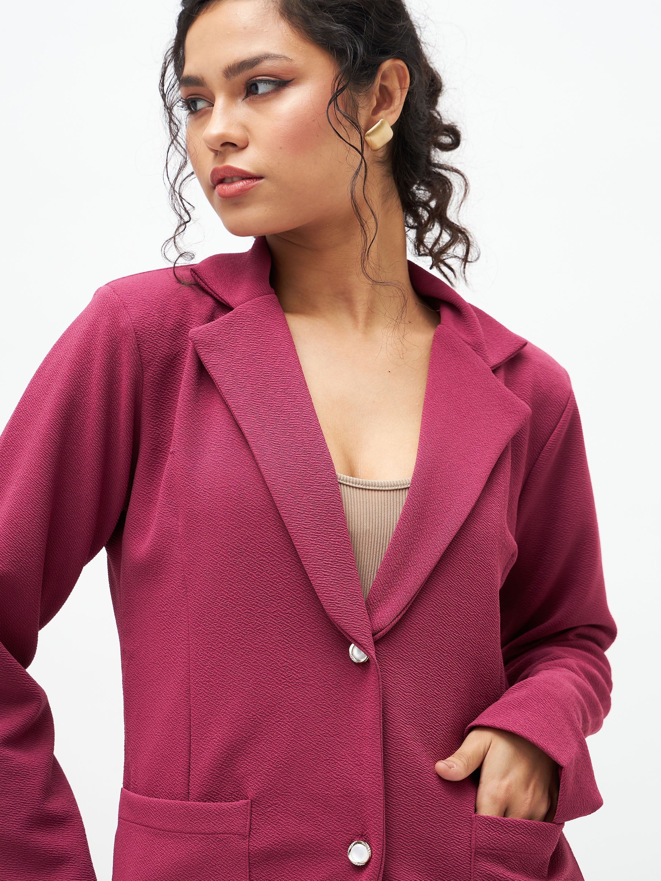 Women Mauve Slim Fit Blazer With Bellbottom Pants - Image 4