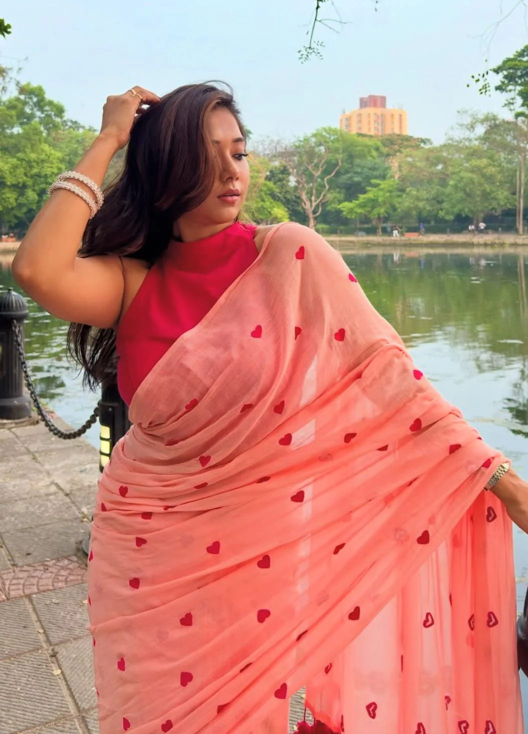 Women Mul Cotton Love Border Embroidery Saree - Image 7