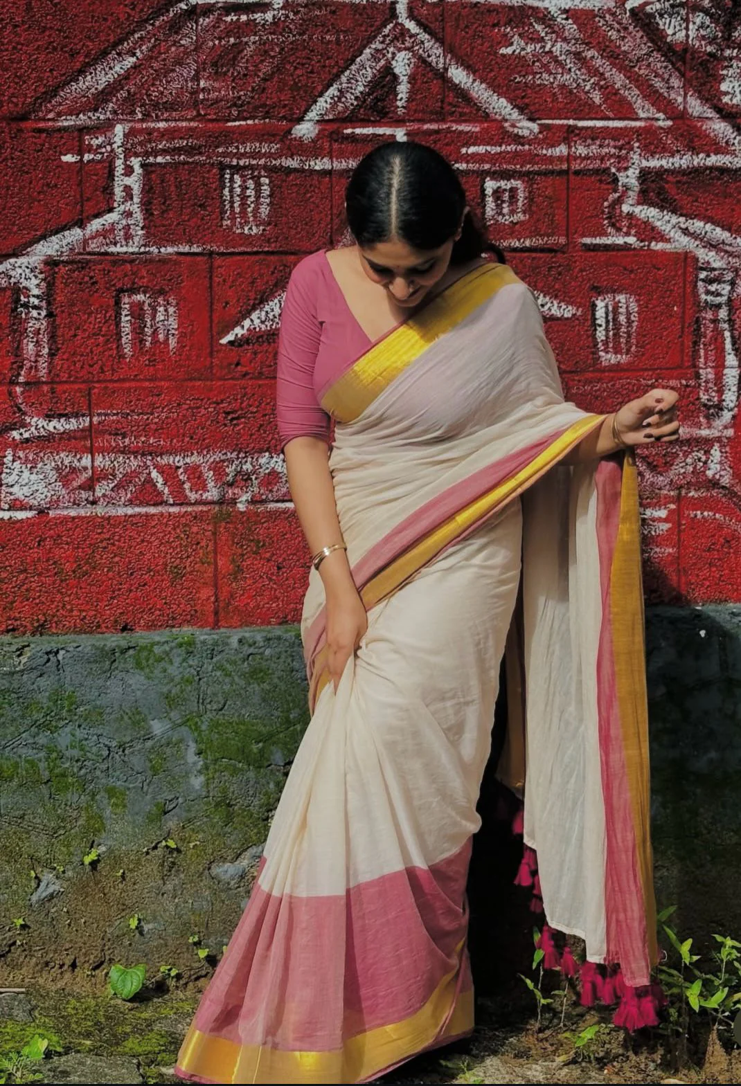 Women Mul Cotton Zari Border Saree - Image 5
