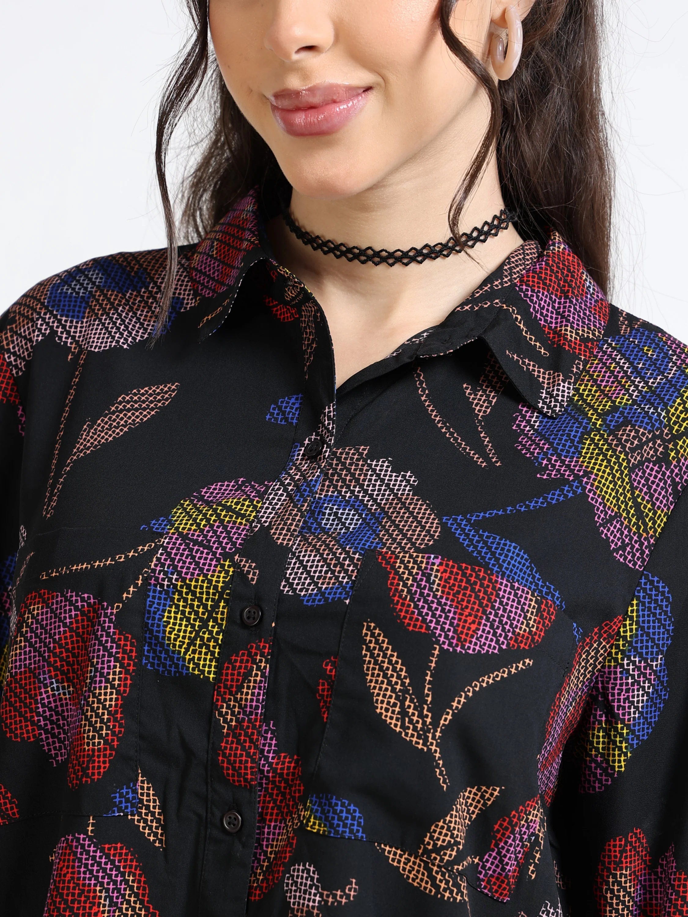 Women Floral comfort fit shirt - Image 4
