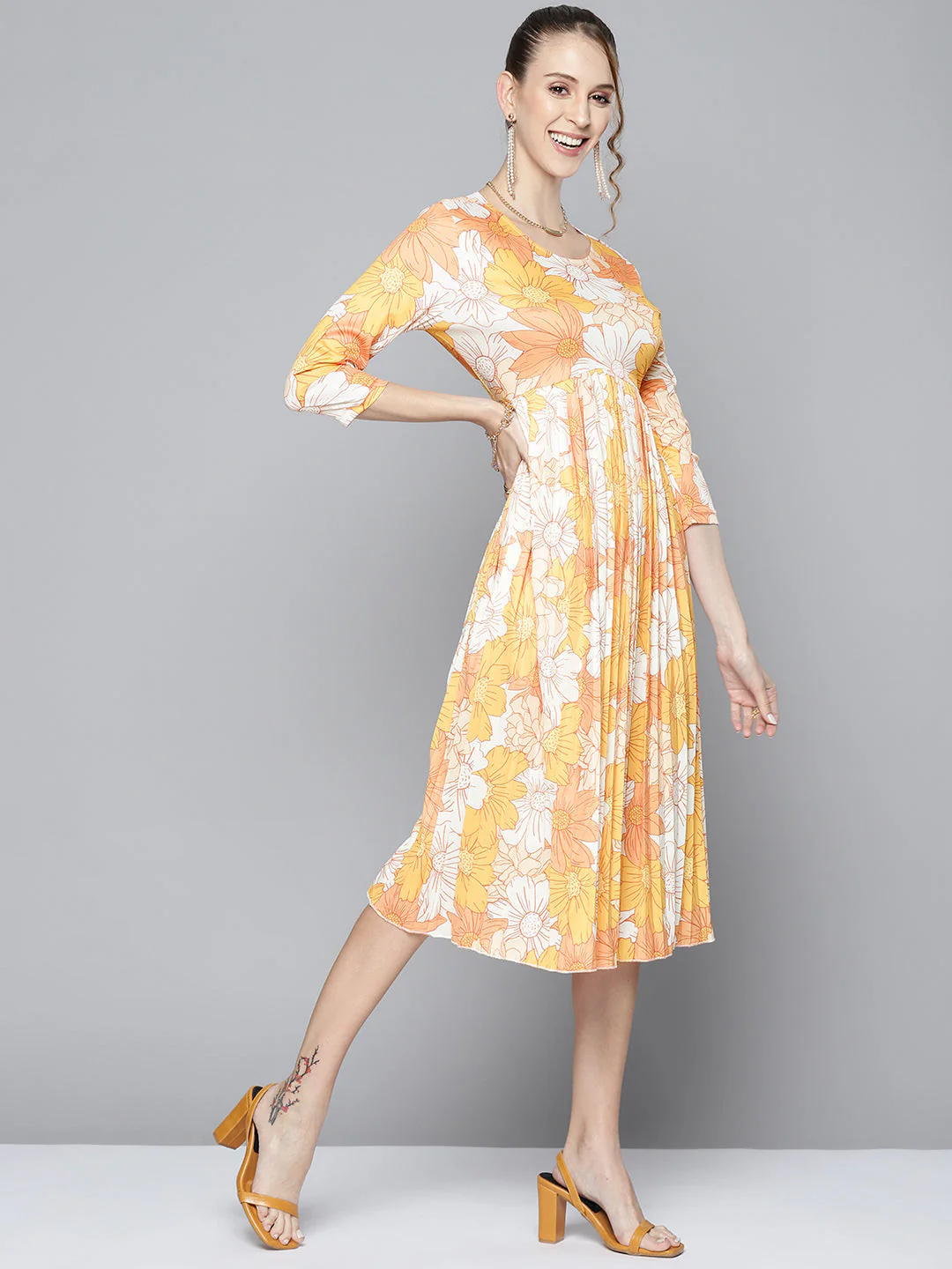 Women Mustard Floral Round Neck Pleated Dress - Image 3
