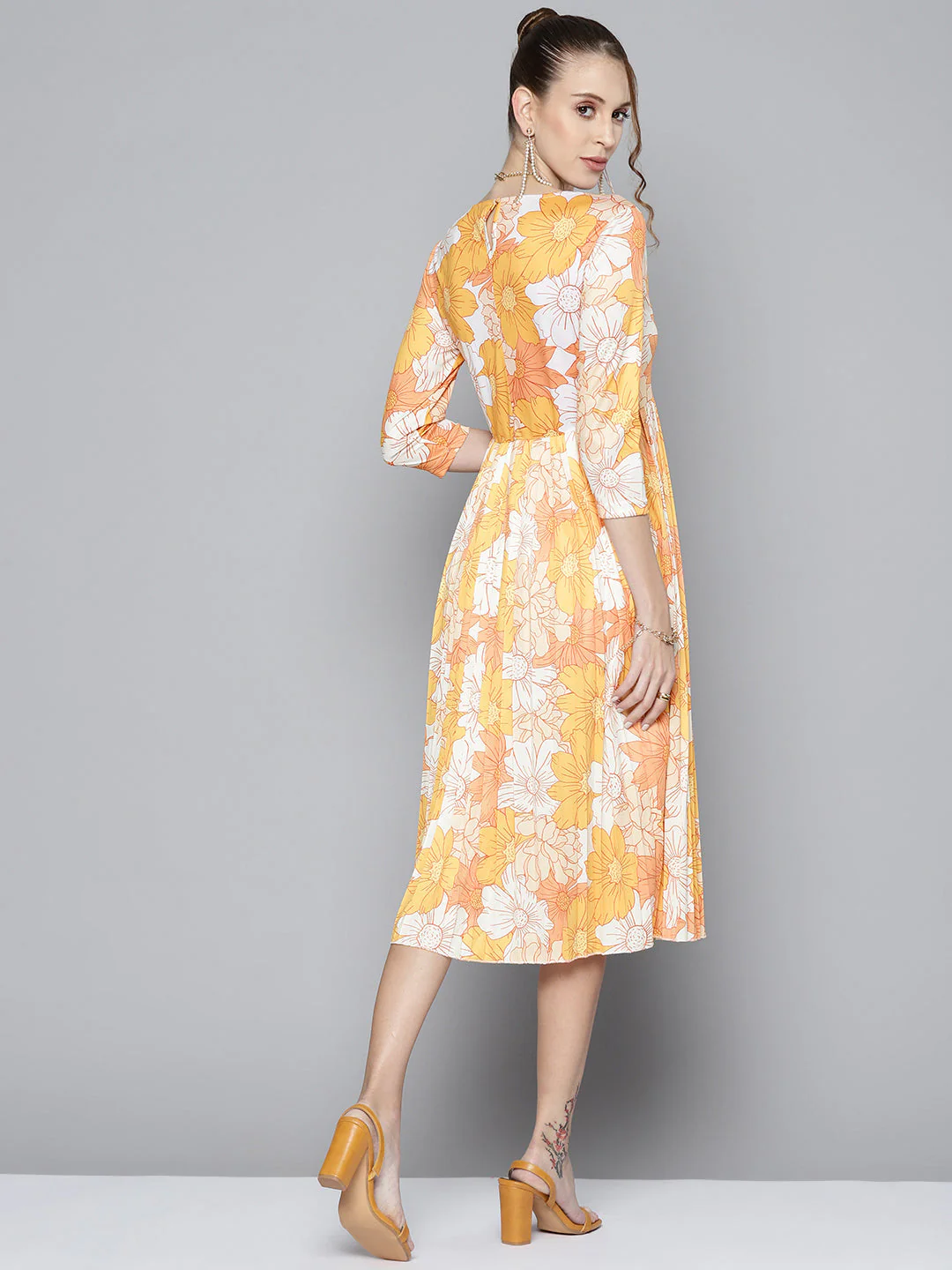 Women Mustard Floral Round Neck Pleated Dress - Image 4