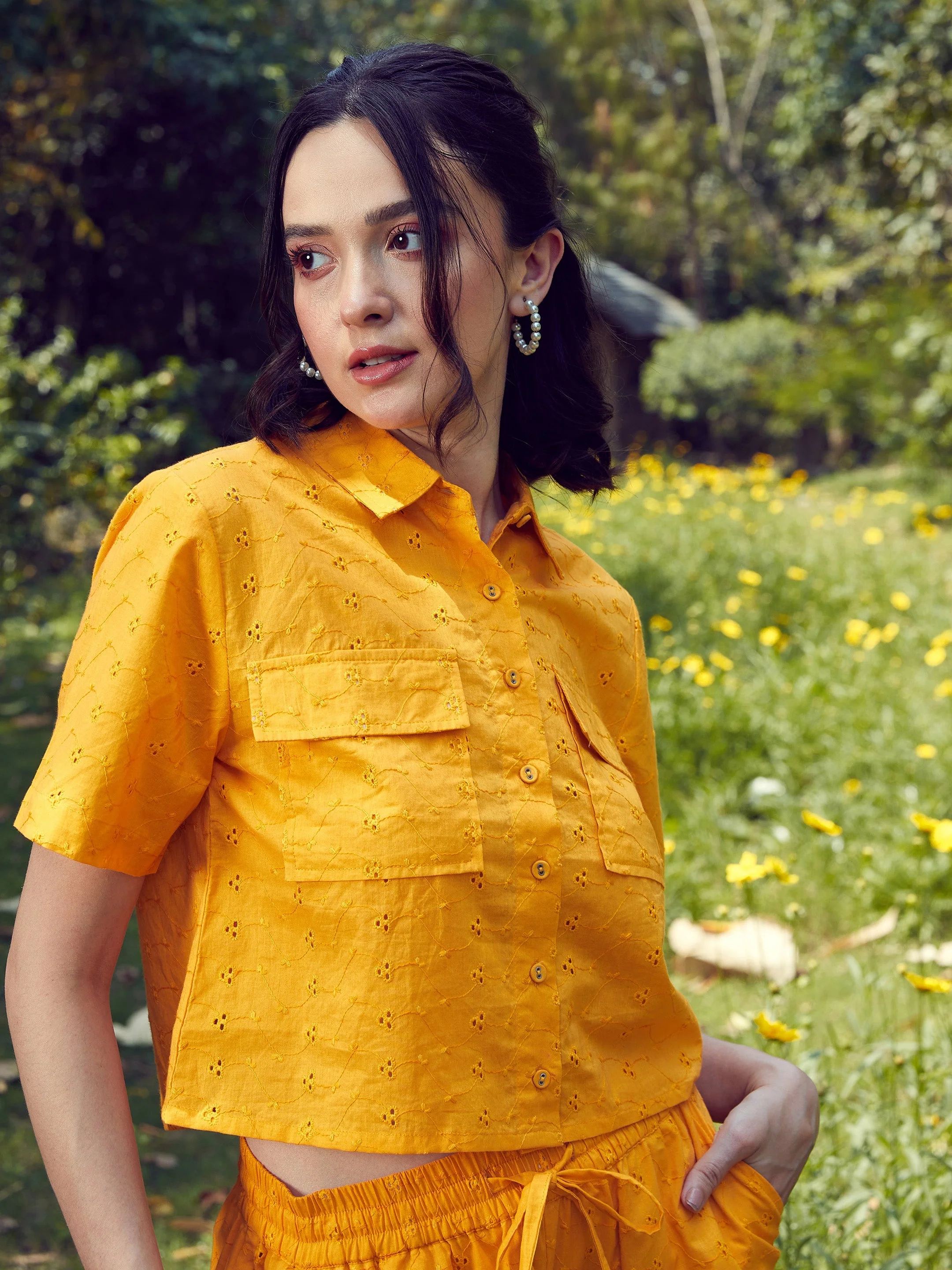 Women Mustard Schiffli Crop Shirt With Wide Leg Pants - Image 4