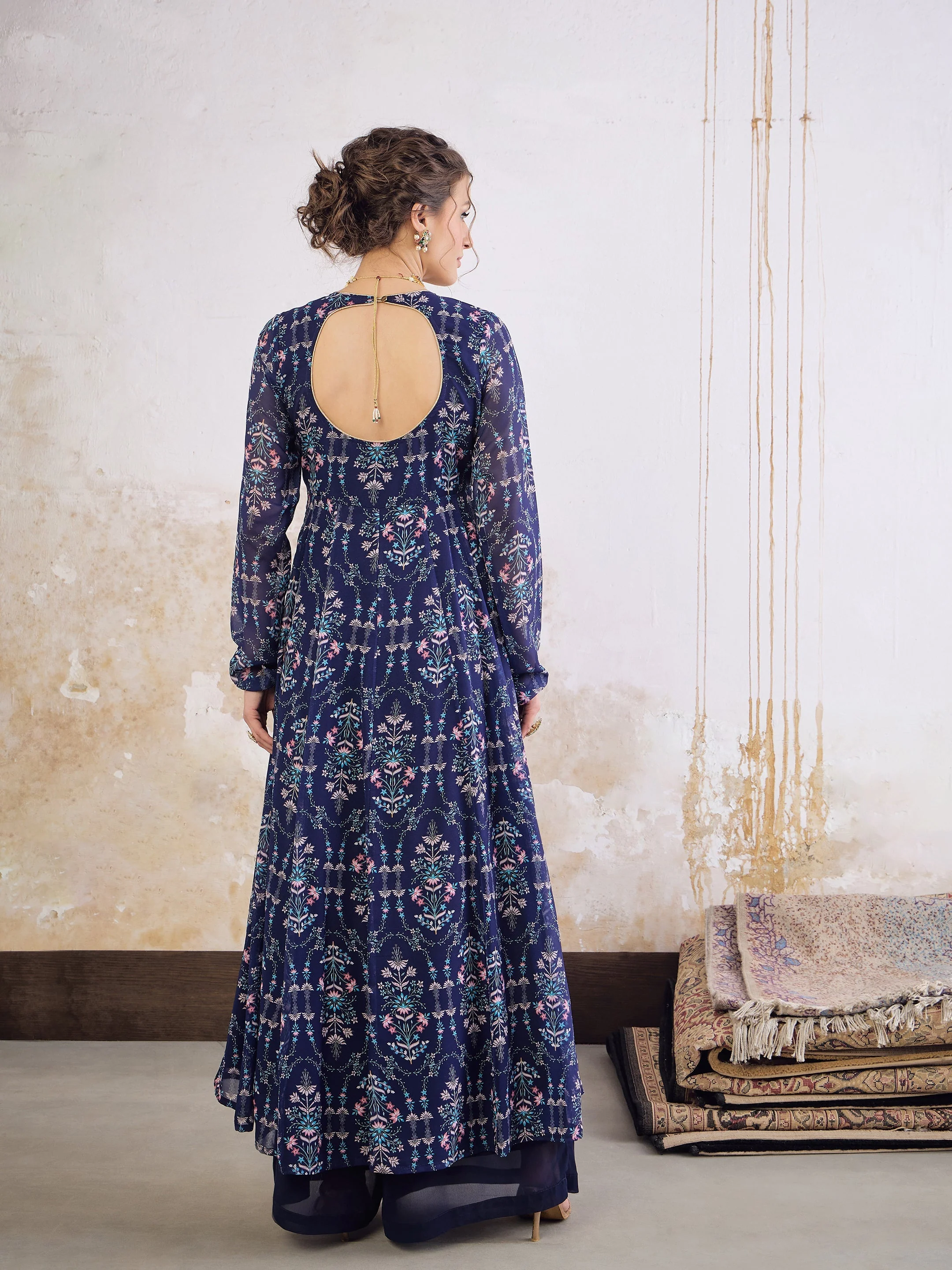 Women Navy Blue Floral V Neck Anarkali Kurta - Image 5
