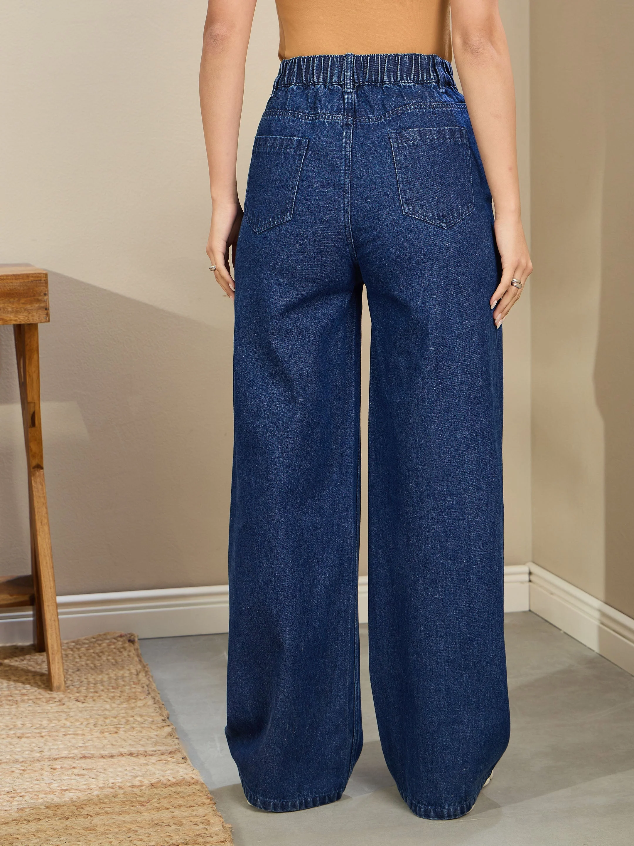 Women Navy Blue Wash High Waist Straight Fit Jeans - Image 5