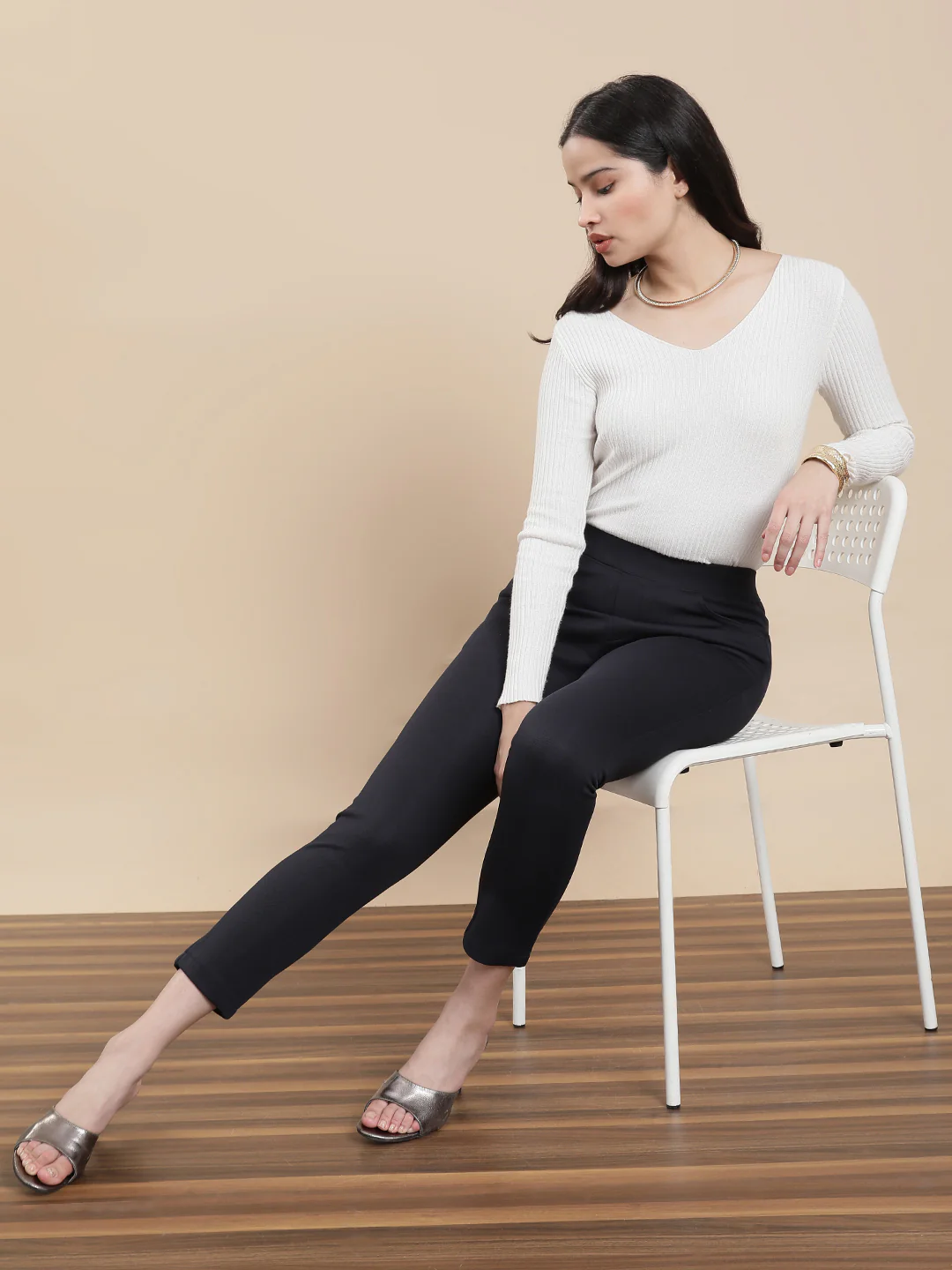 Women Navy Casual Jegging - Image 5