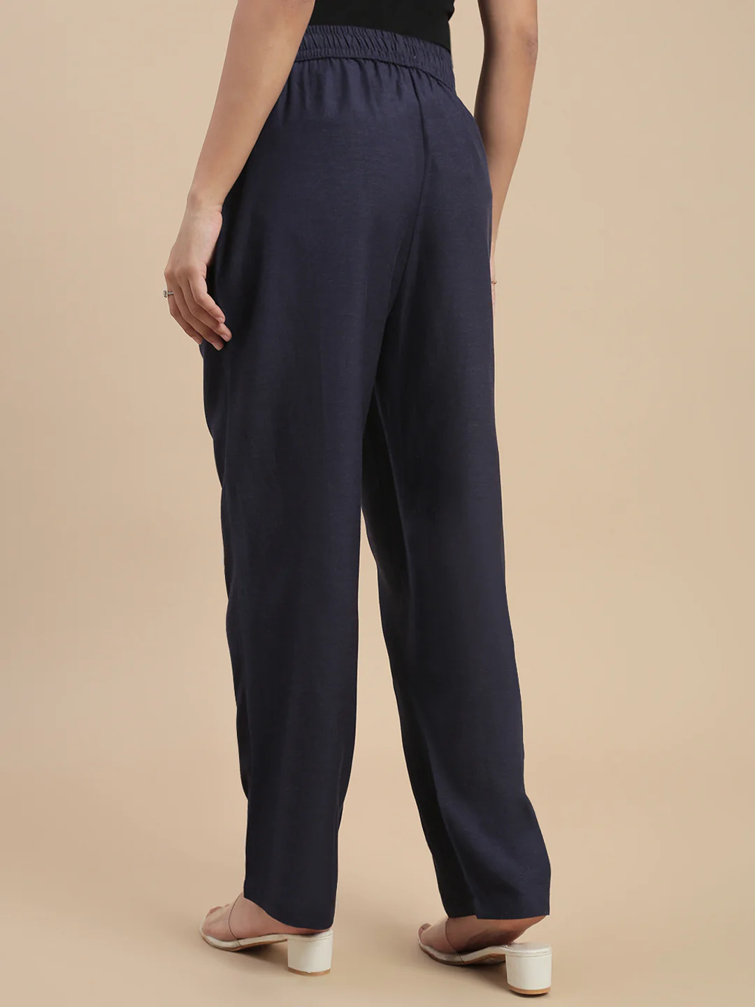 Women Navy  Casual Pants - Image 3