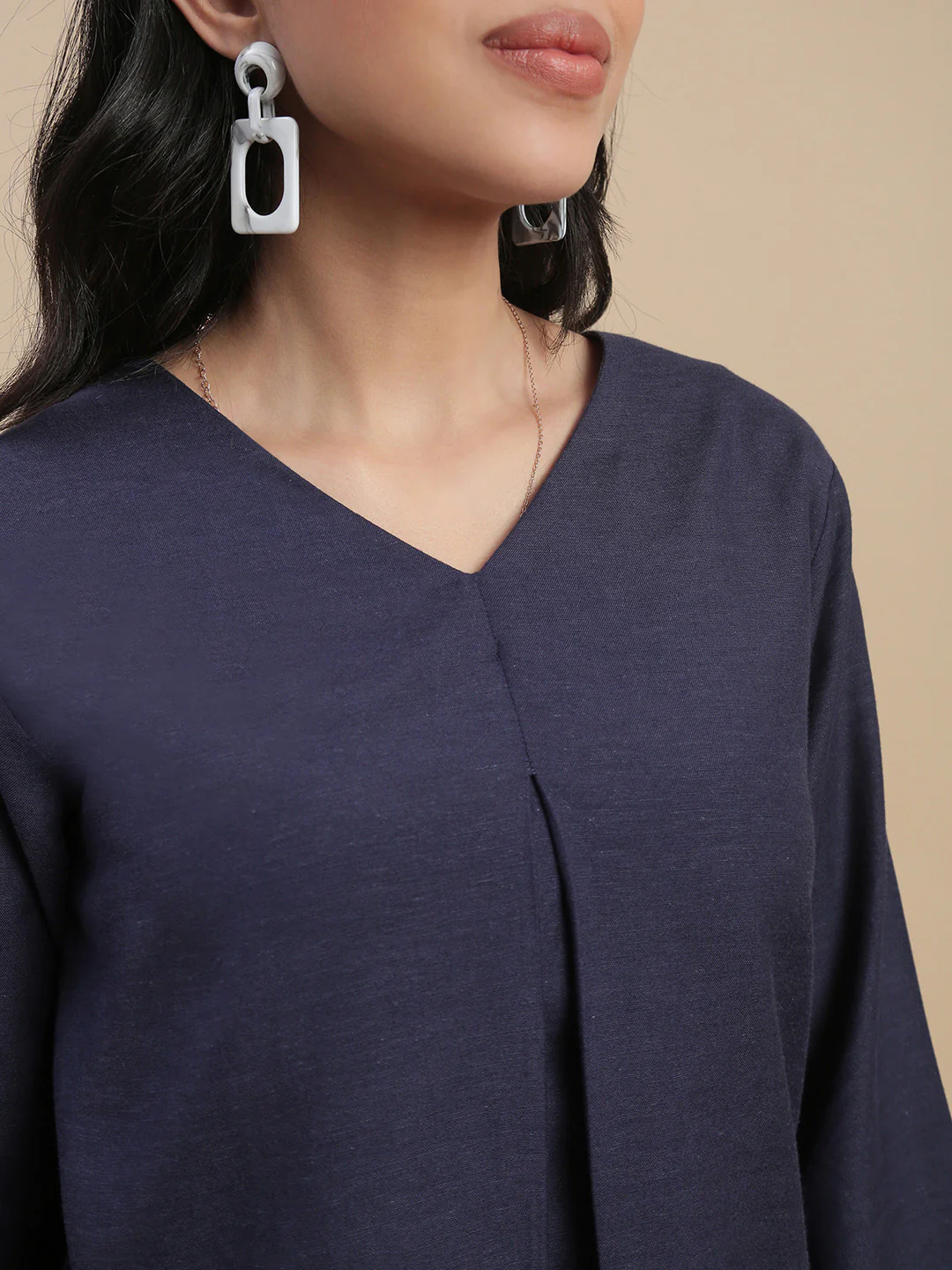 Women Navy  Casual Tunic Top - Image 2