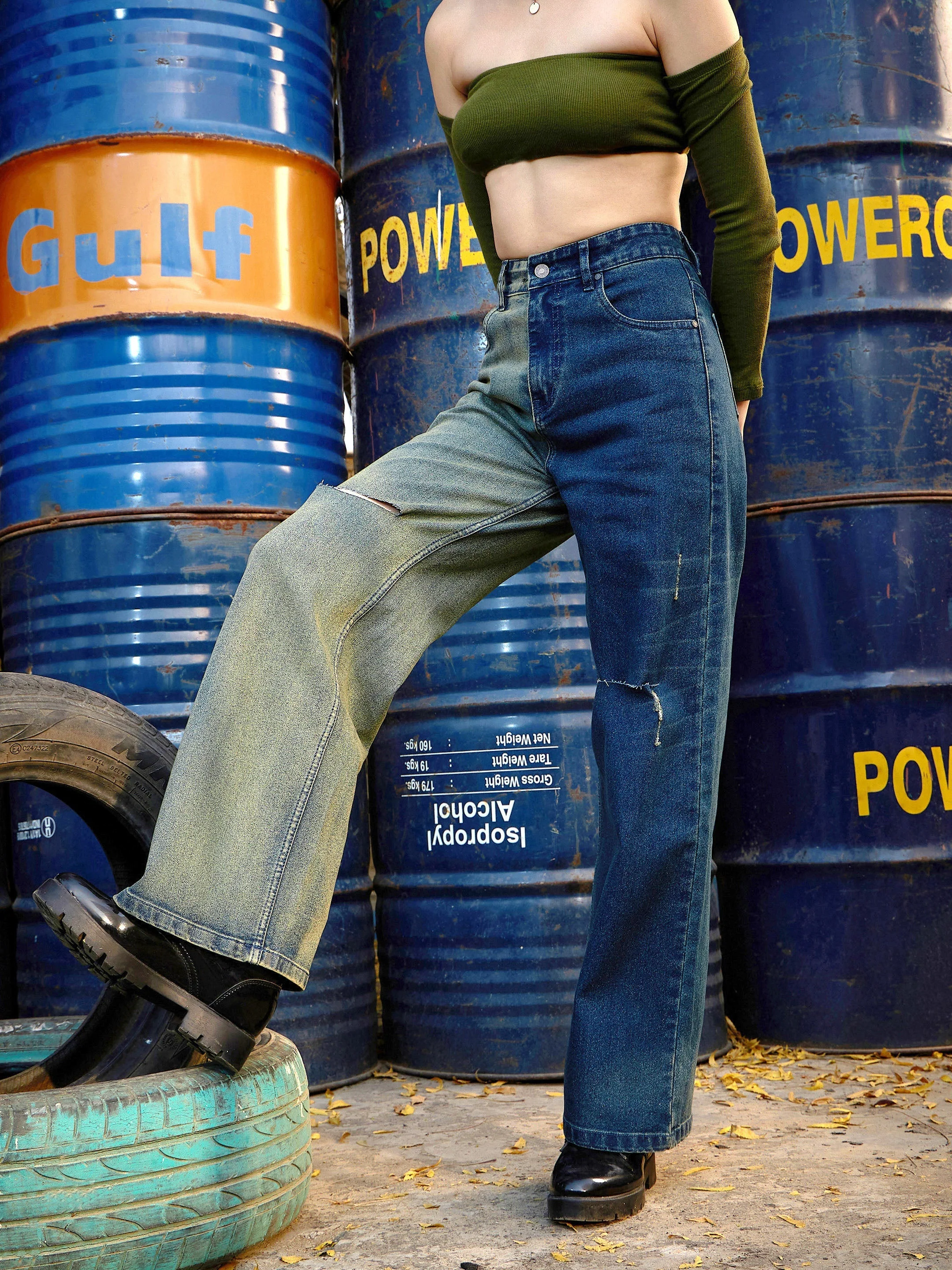 Women Navy Colour Block Straight Jeans - Image 3