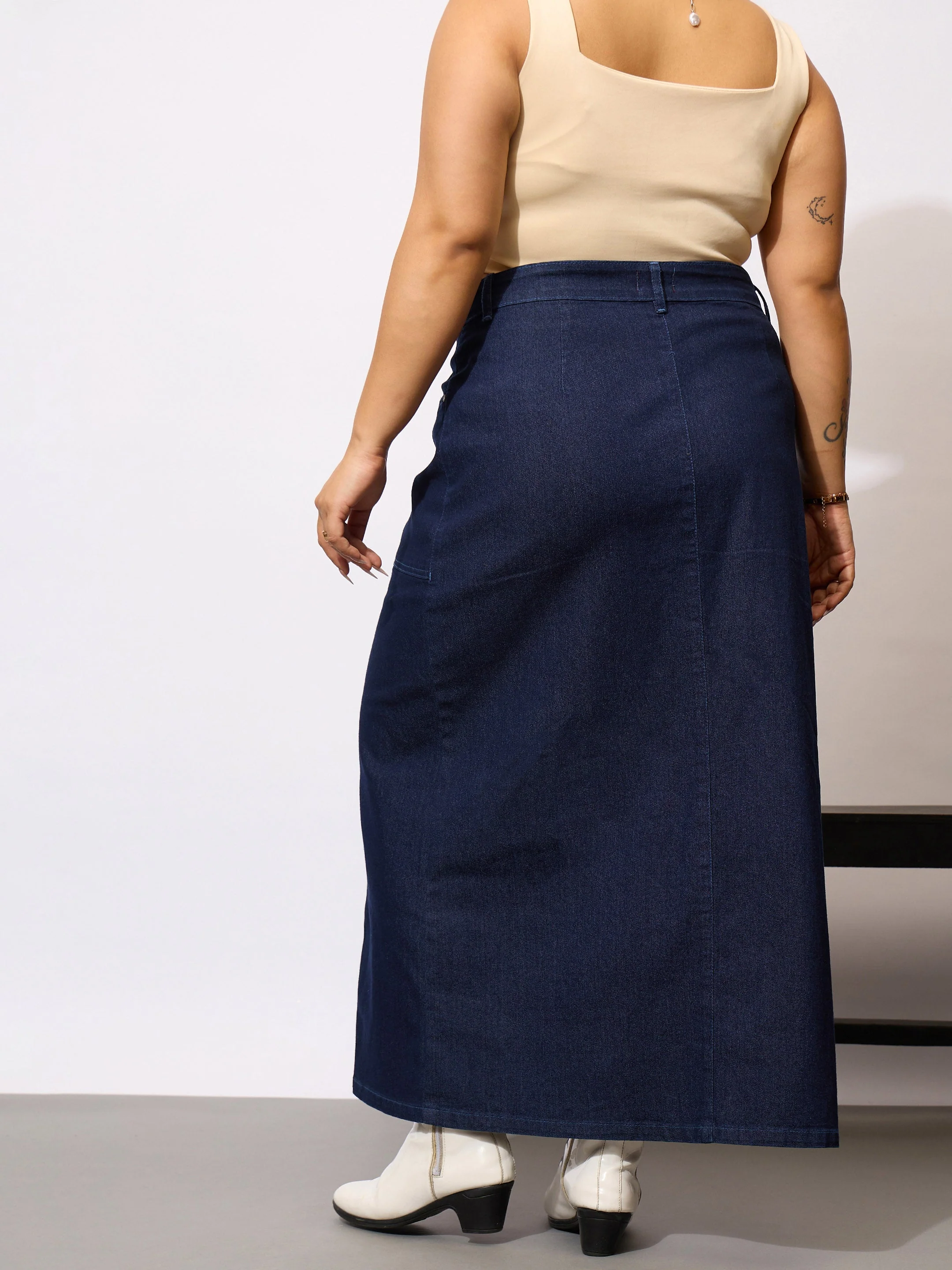 Women Navy Denim Acid Wash Front Button Skirt - Image 5