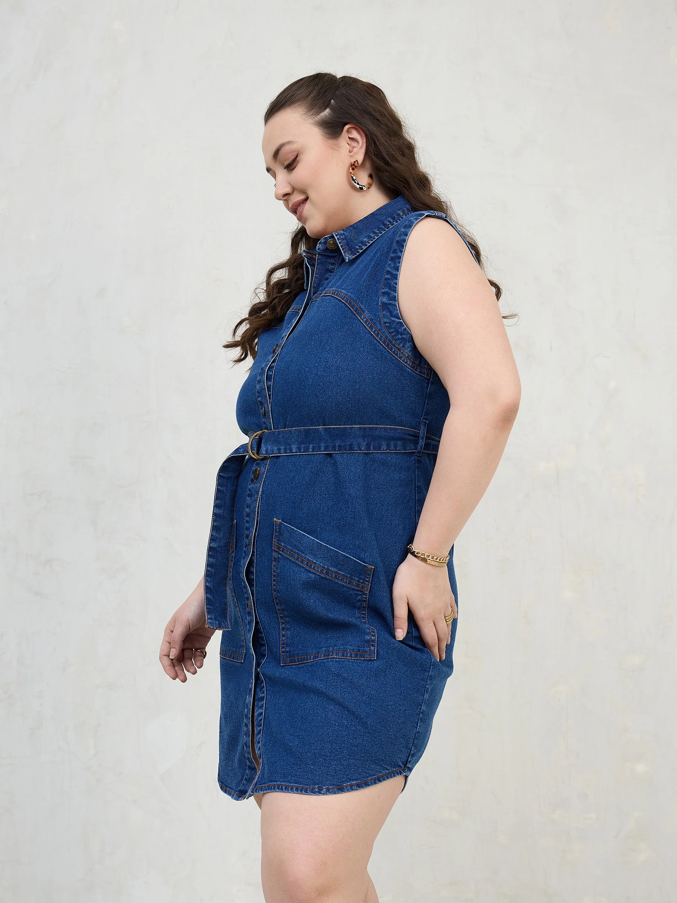 Women Navy Denim Sleeveless Short Dress - Image 3