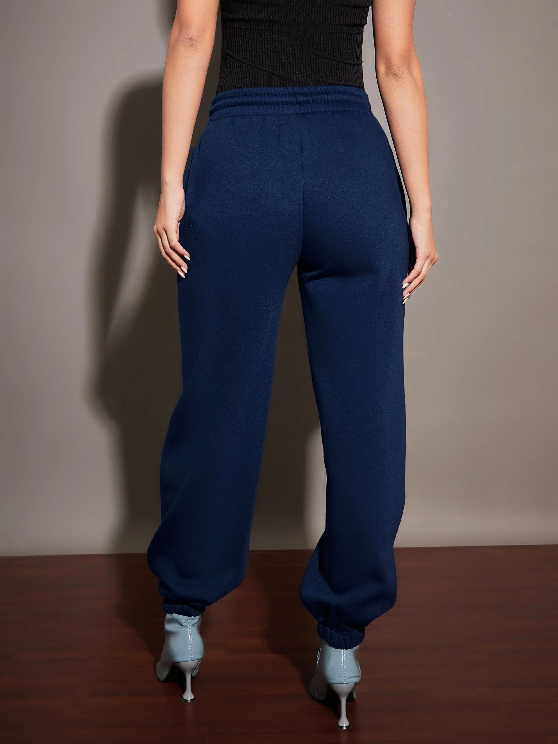 Women Navy Fleece Baggy Joggers - Image 5