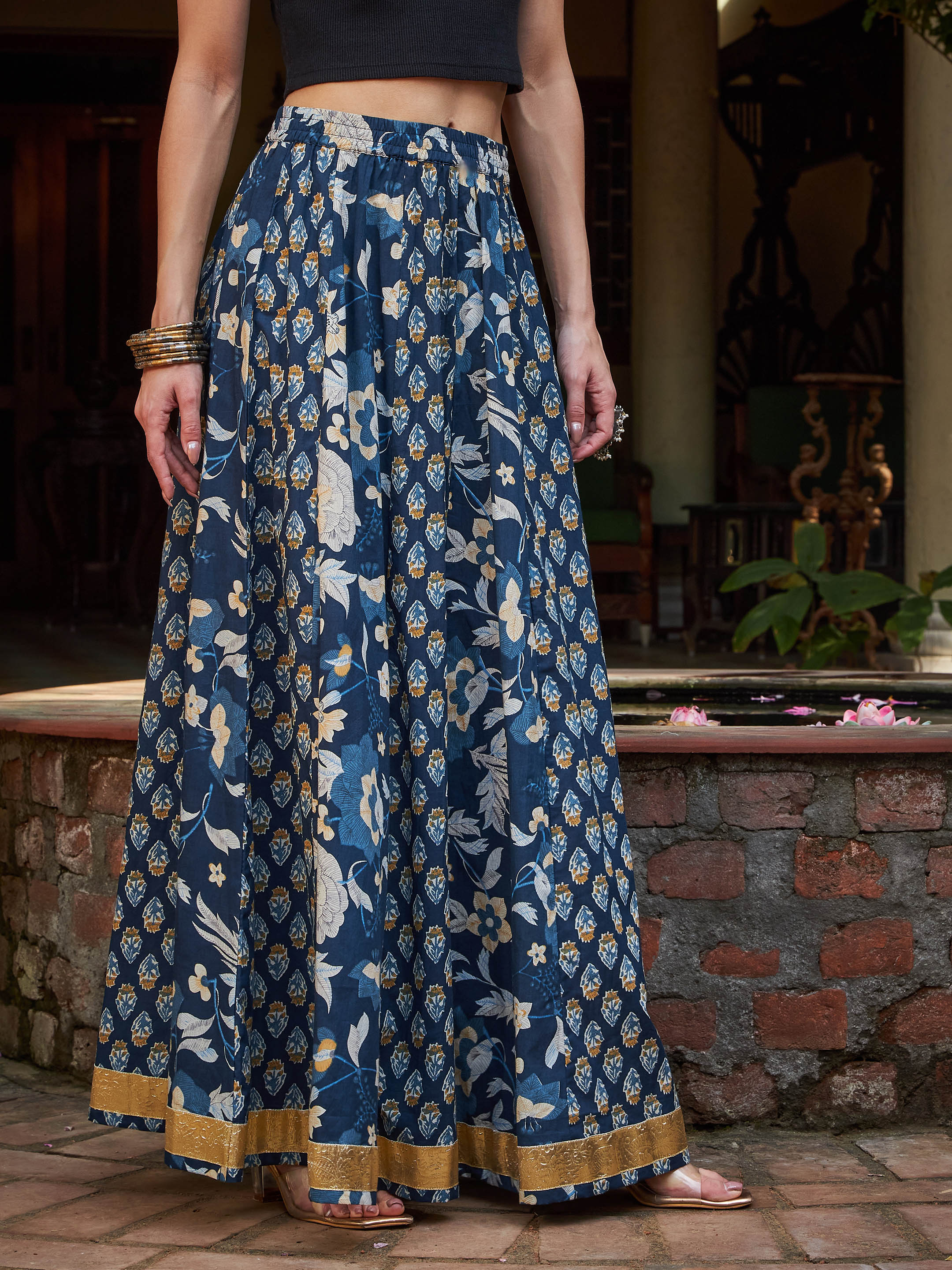Women Navy Floral Elasticated Anarkali Skirt - Image 3