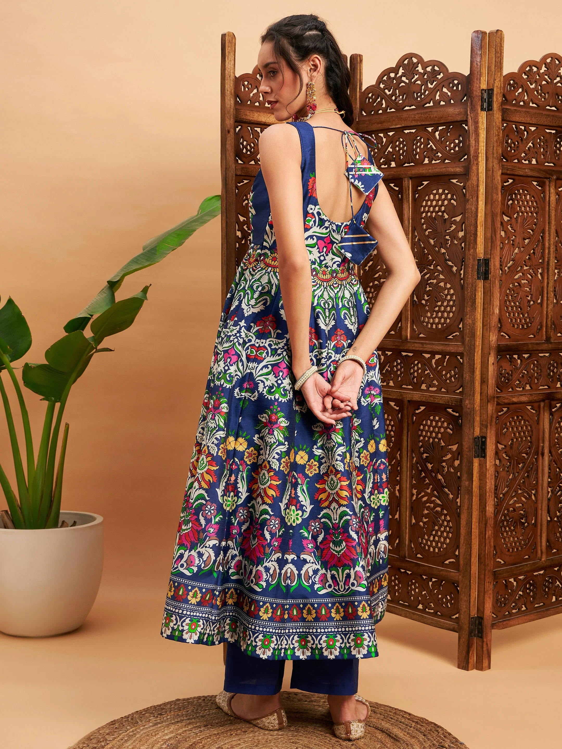 Women Navy Floral Sleeveless Anarkali Maxi Kurta - Image 5