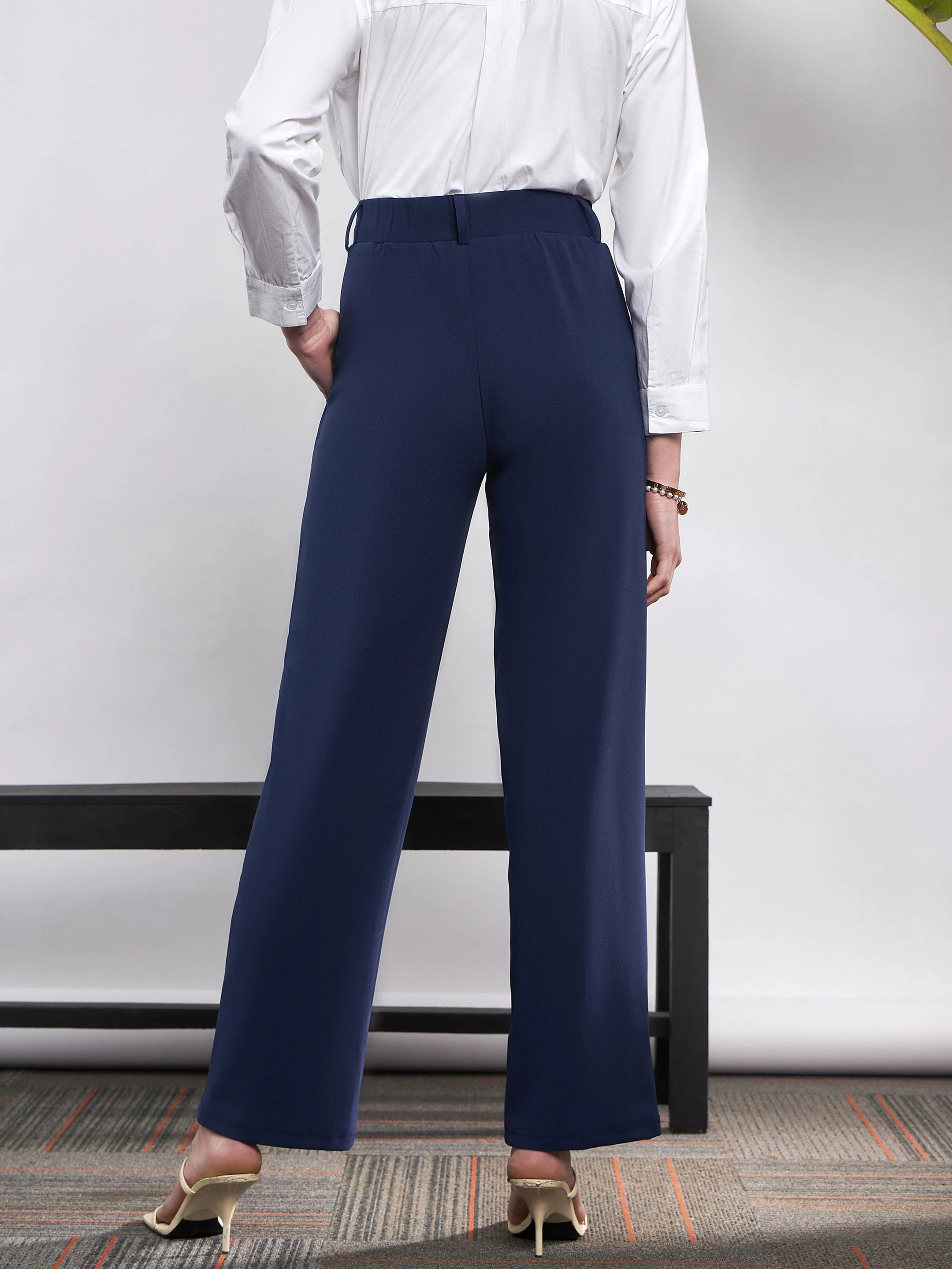 Women Navy Front Darted Knitted Straight Pants - Image 3