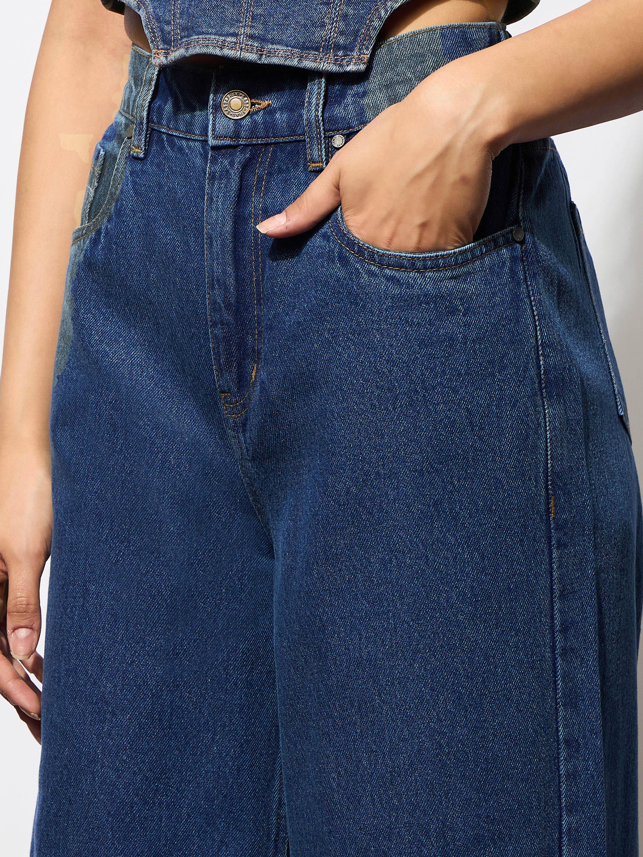 Women Navy High-Rise Stitch Detail Straight Jeans - Image 4