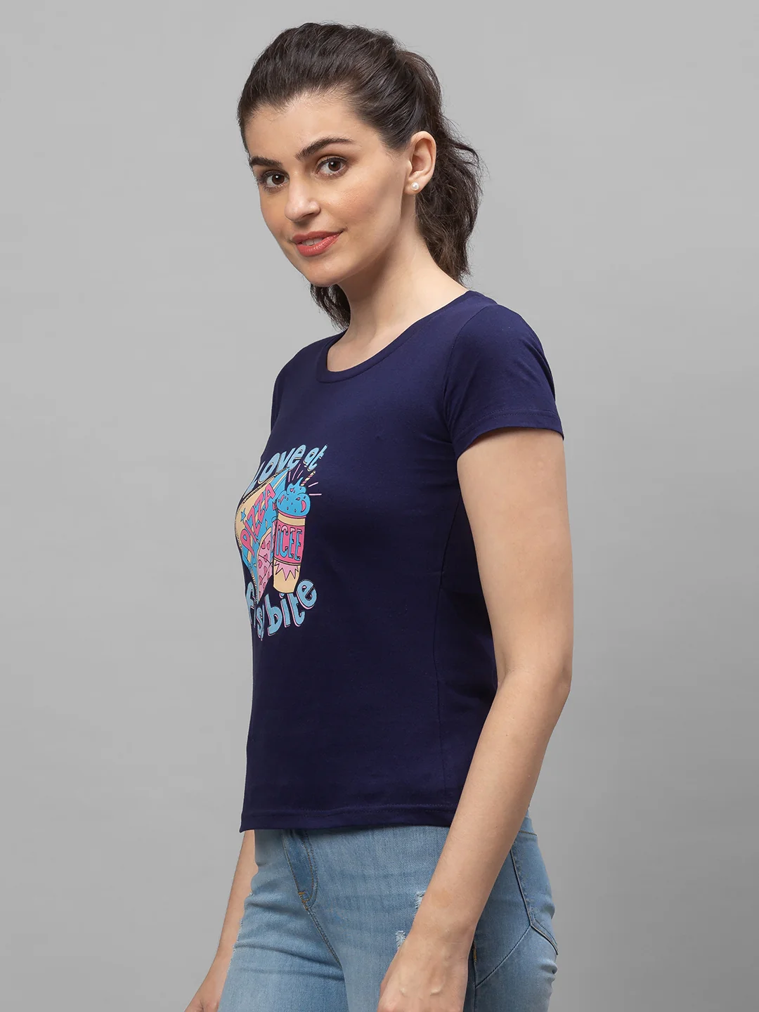 Women Quirky Print T-shirt - Image 5