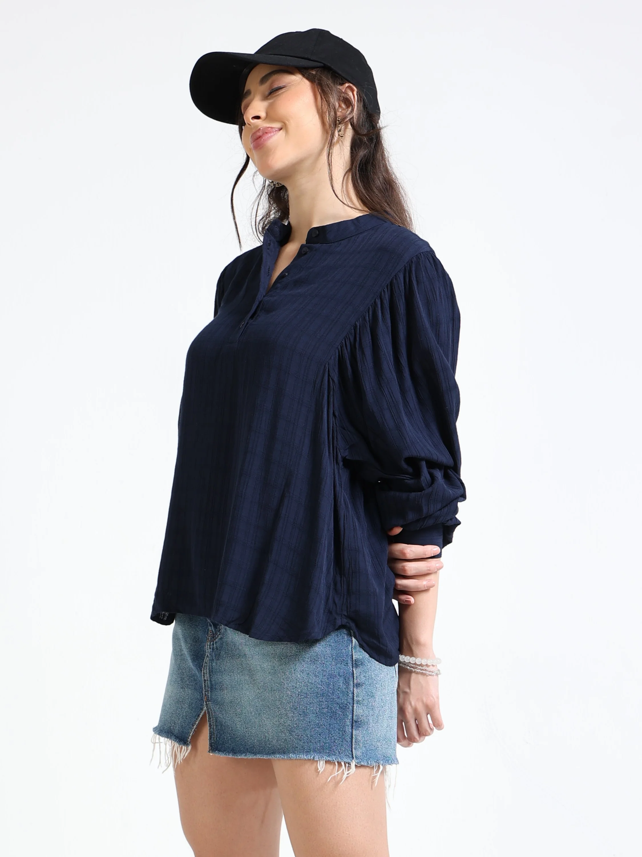 Women Navy Balloon Sleeve Top - Image 5