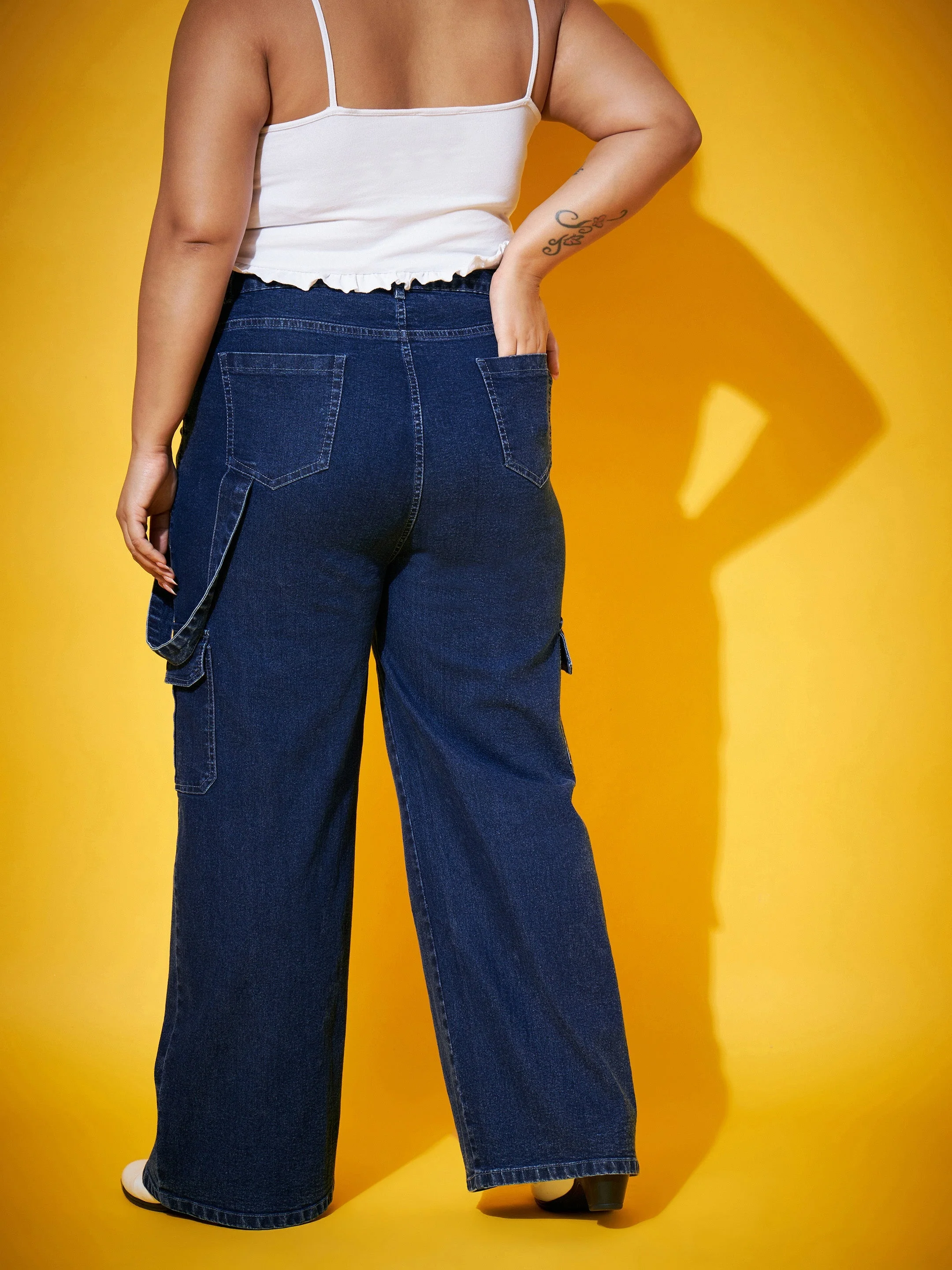 Women Navy Wash Side Patch Pocket Jeans - Image 5