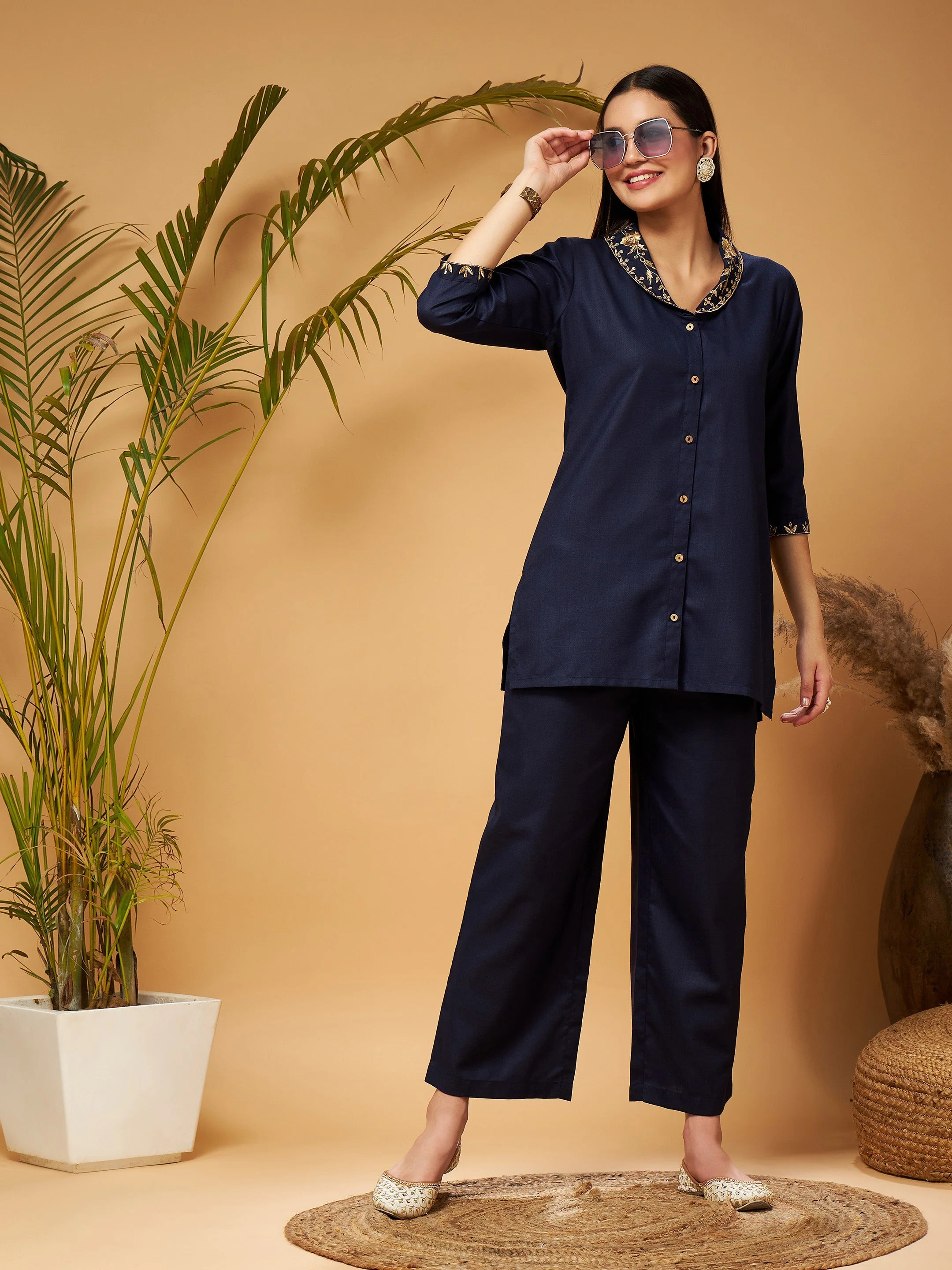 Women Navy Zari Embroidered Shawl Collar Top With Palazzos - Image 2