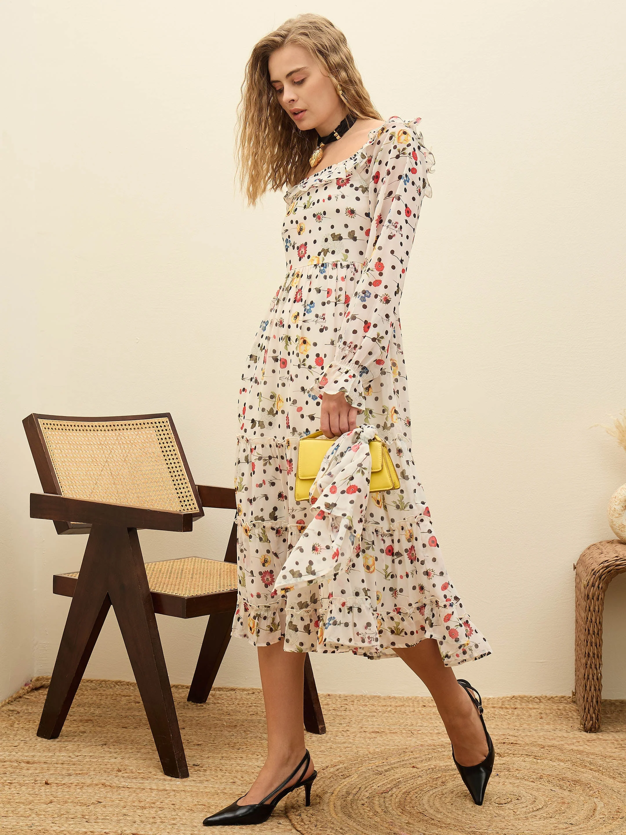 Women Off-White Ditsy Floral Square Neck Maxi Dress - Image 3