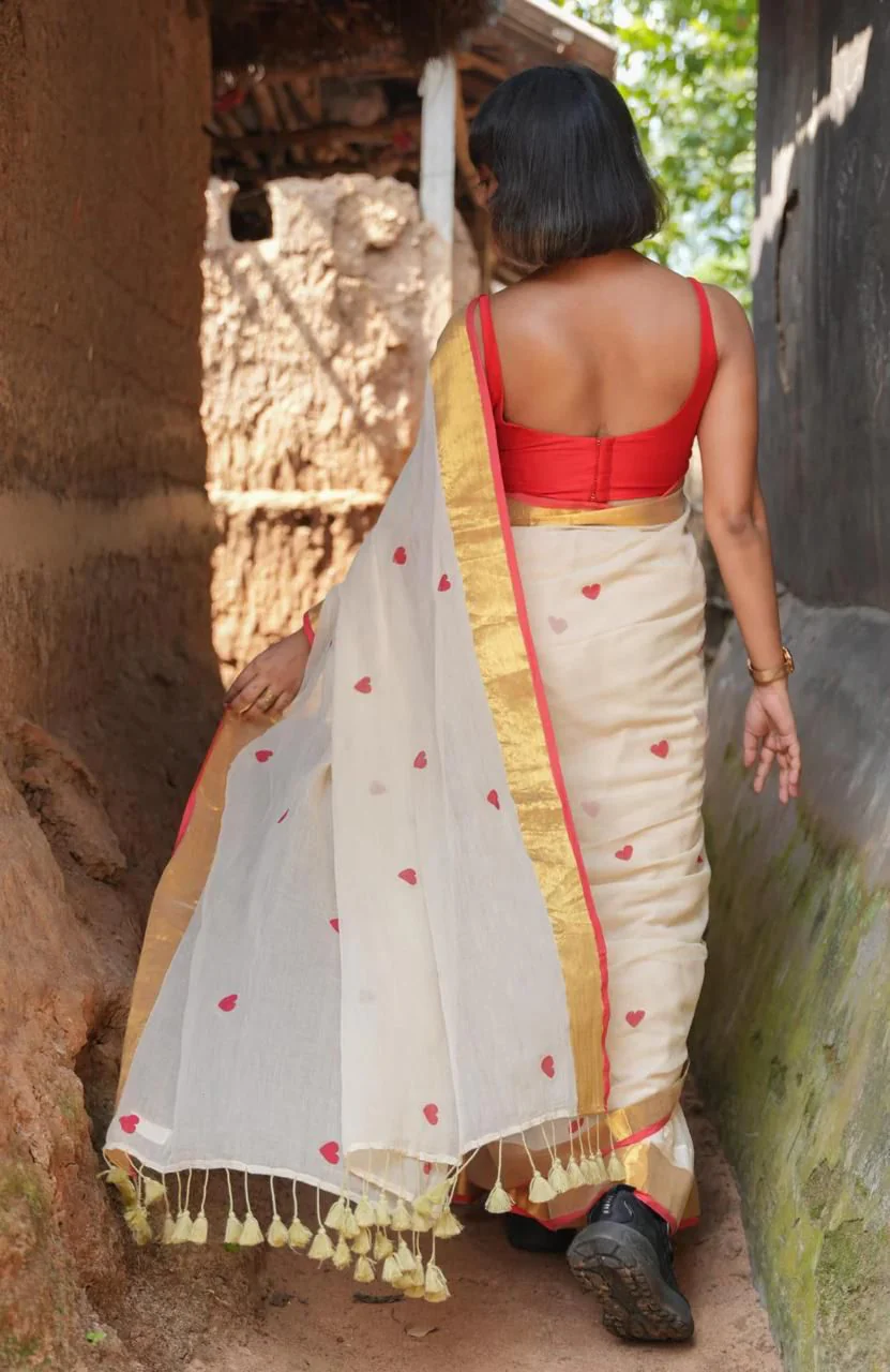 Women Off White Zari Border Love Design Saree - Image 6