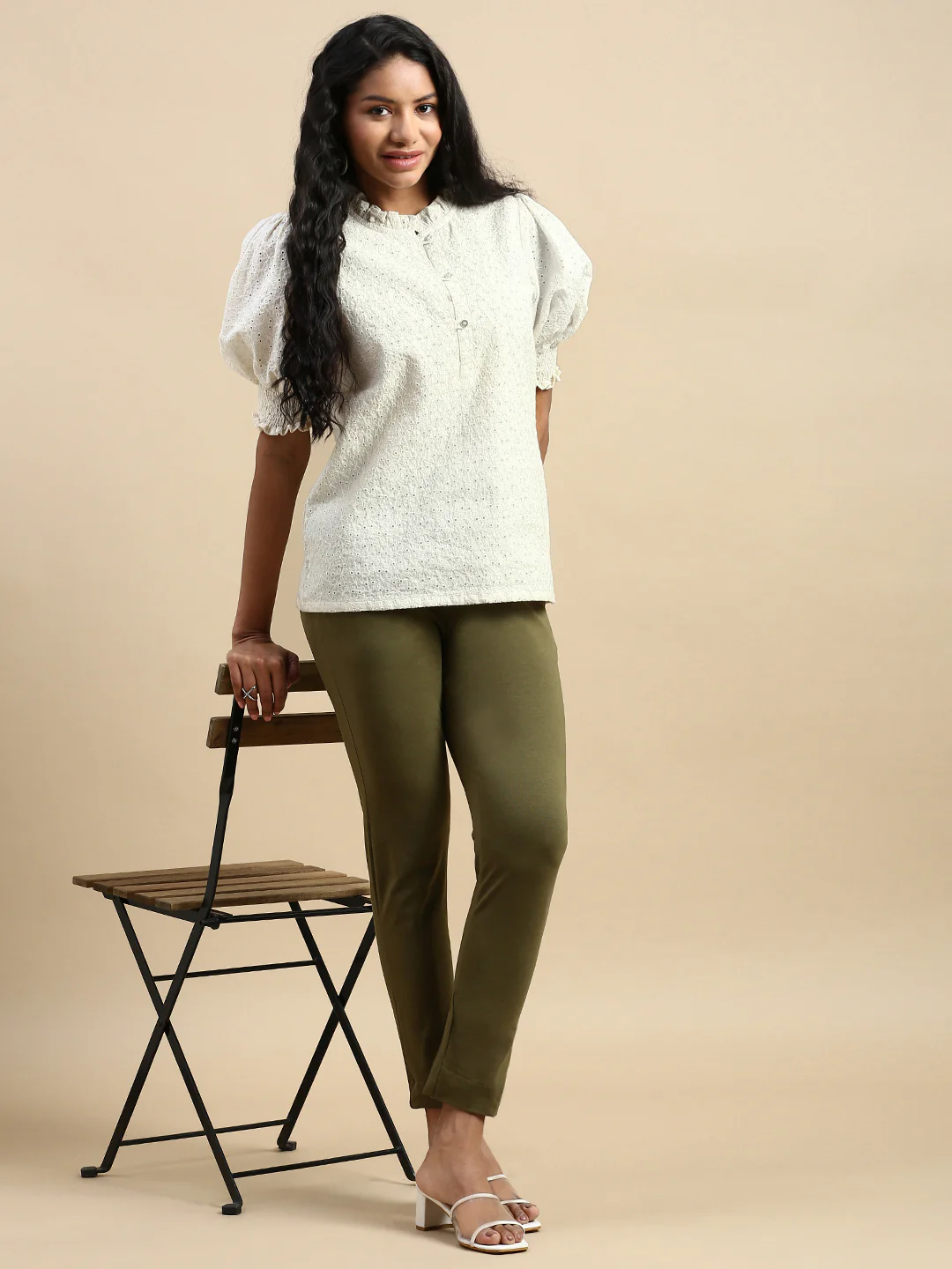 Women Olive Casual Pants - Image 4