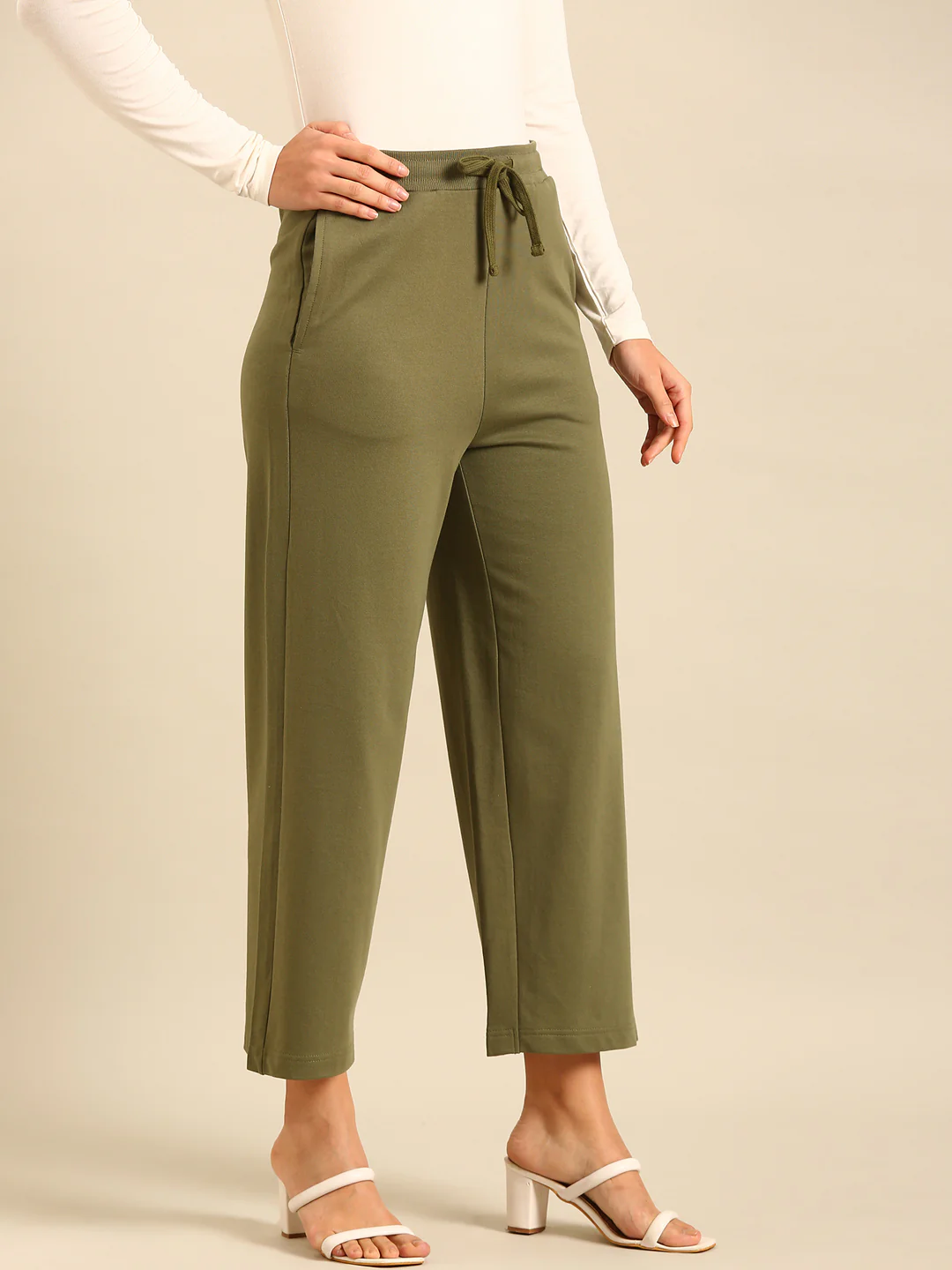 Women Olive Casual Pants - Image 4