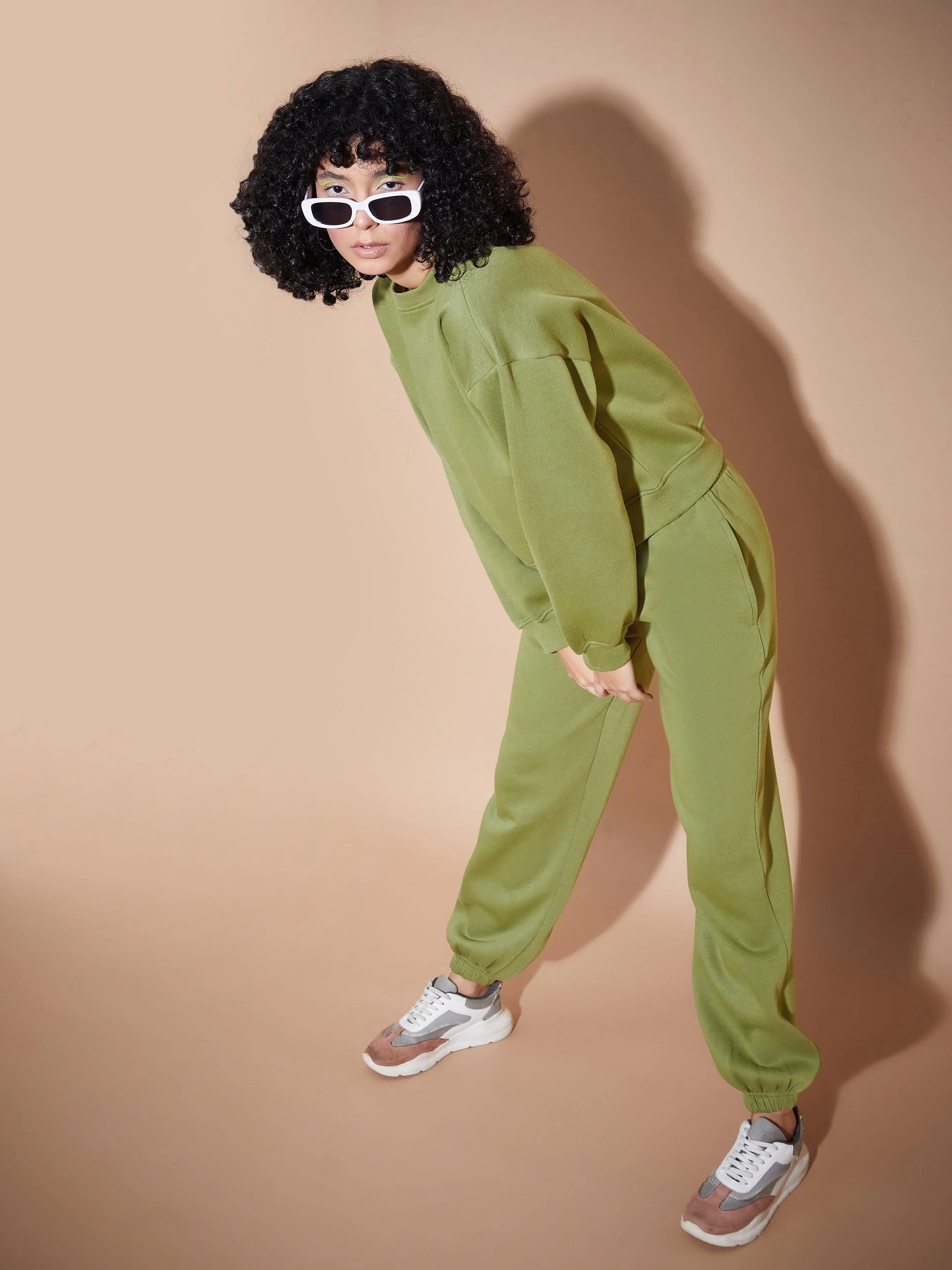 Women Olive Fleece Baggy Joggers - Image 6