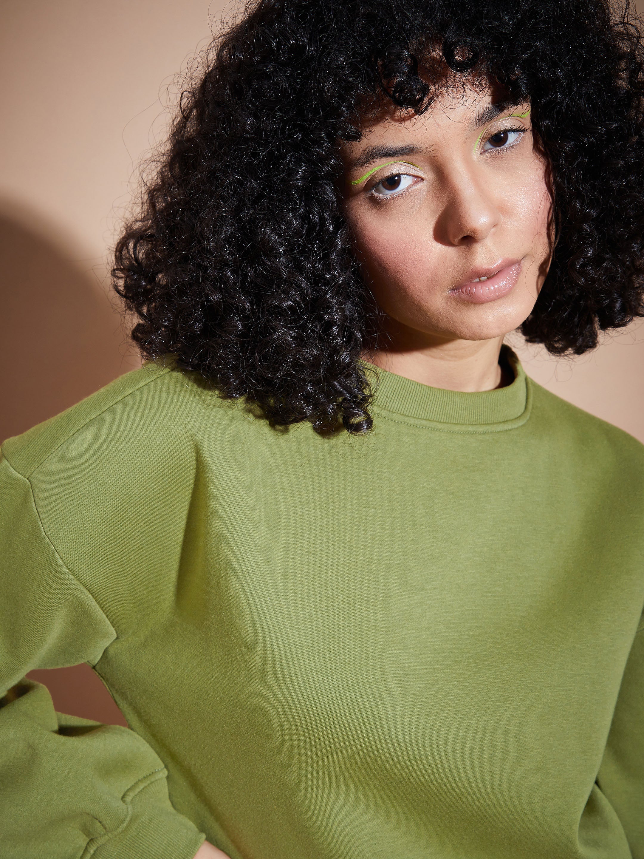 Women Olive Fleece Oversized Sweatshirt With Joggers - Image 3