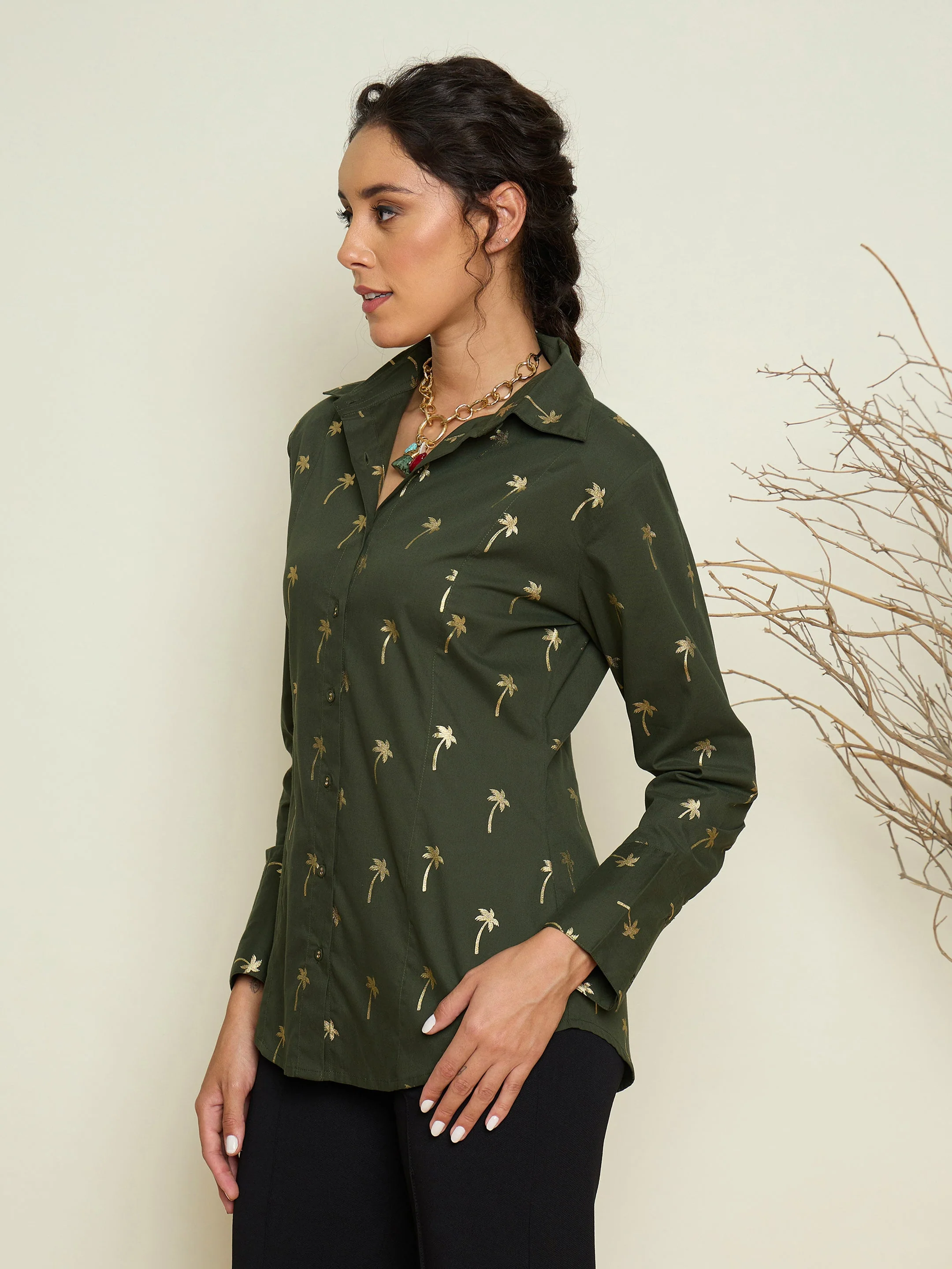 Women Olive Foil Printed Shoulder Padded Slim Fit Poplin Shirt - Image 4