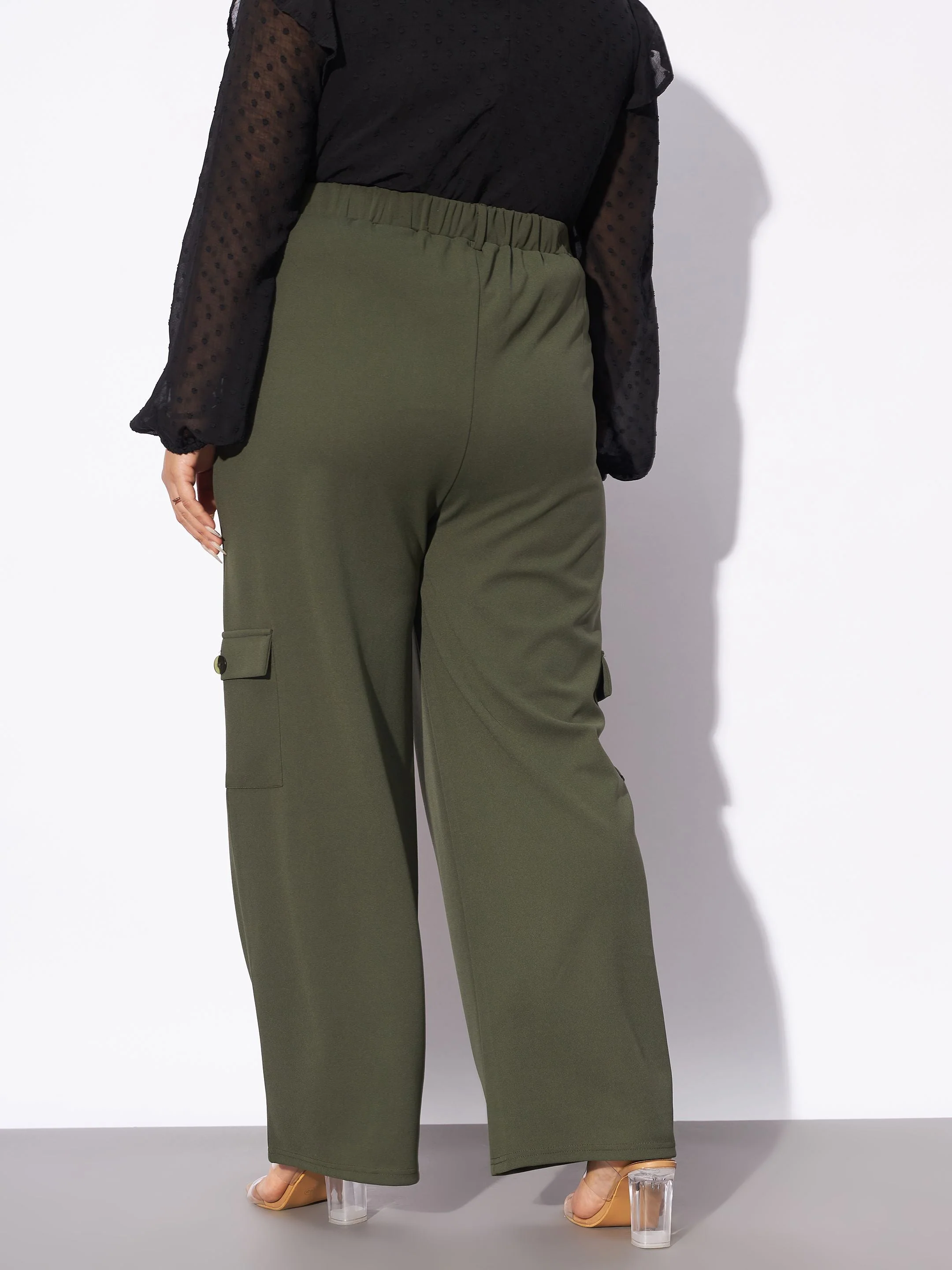 Women Olive Multi Pockets Cargo Pants - Image 5