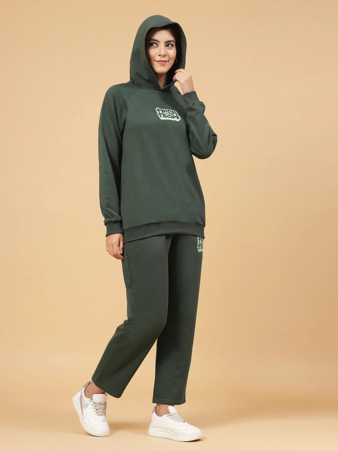 Women Olive Oversized co-ords - Image 4