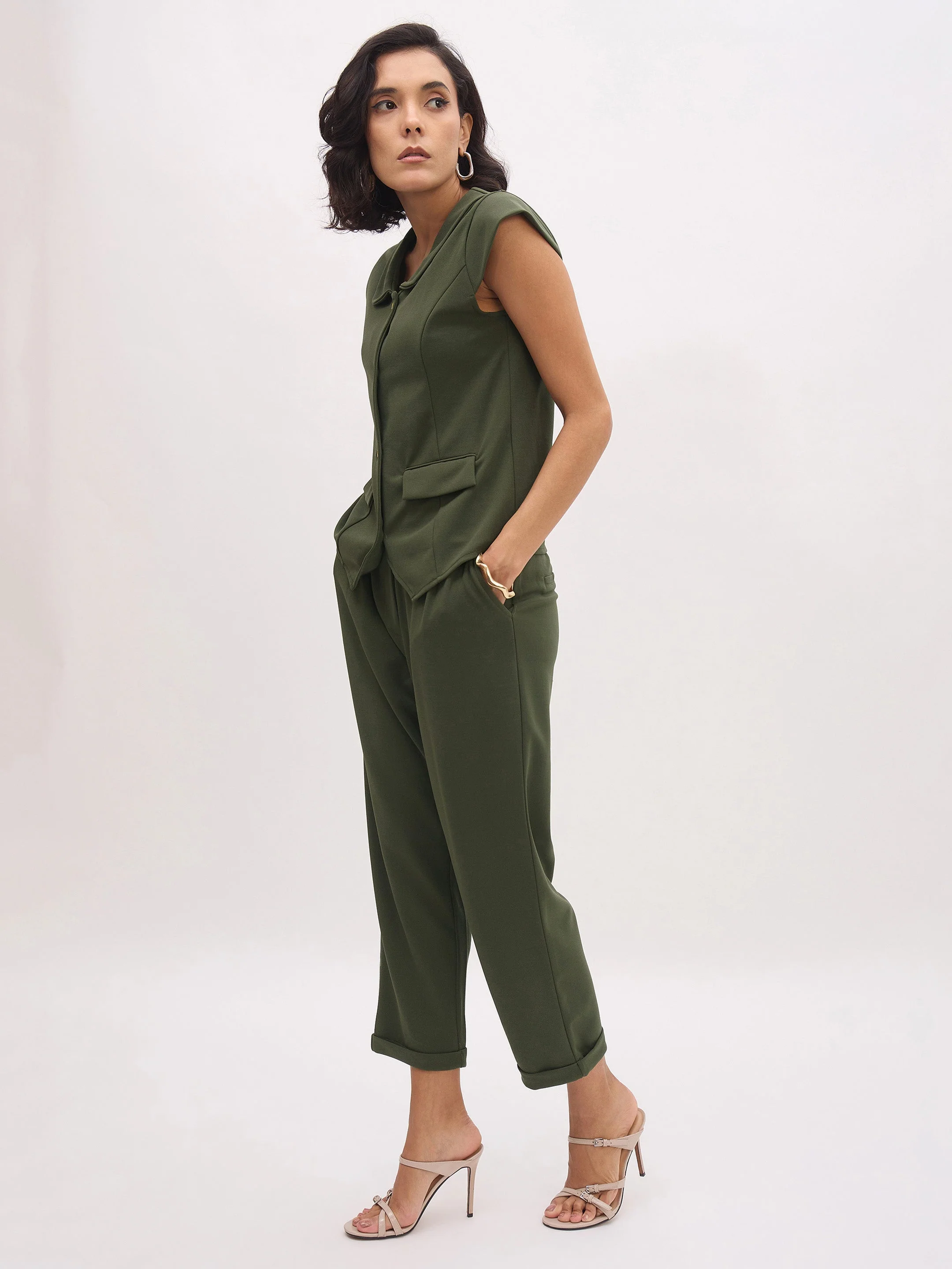Women Olive PeterPan Cap Sleeve Button Top With Trousers - Image 3