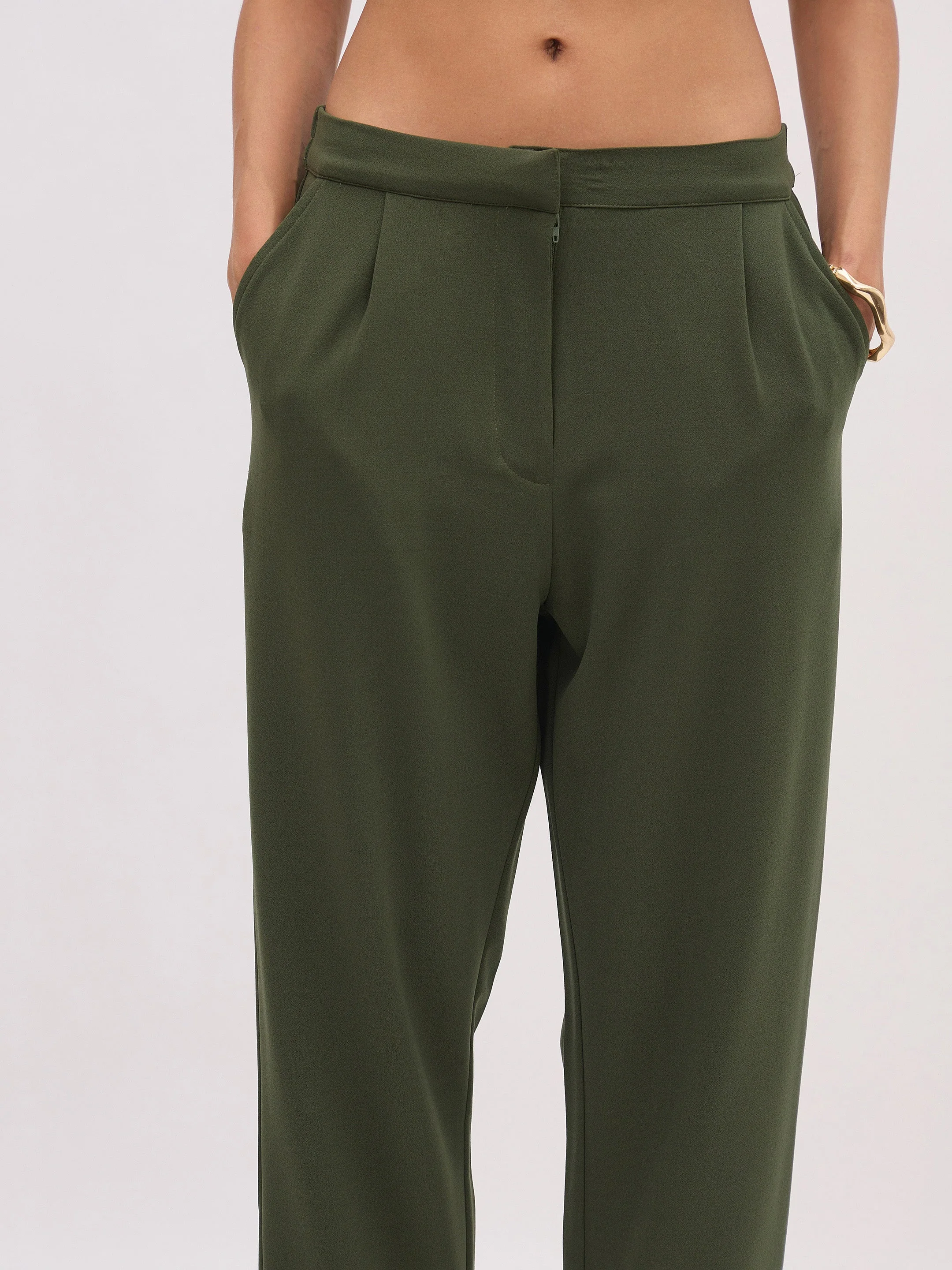 Women Olive PeterPan Cap Sleeve Button Top With Trousers - Image 5
