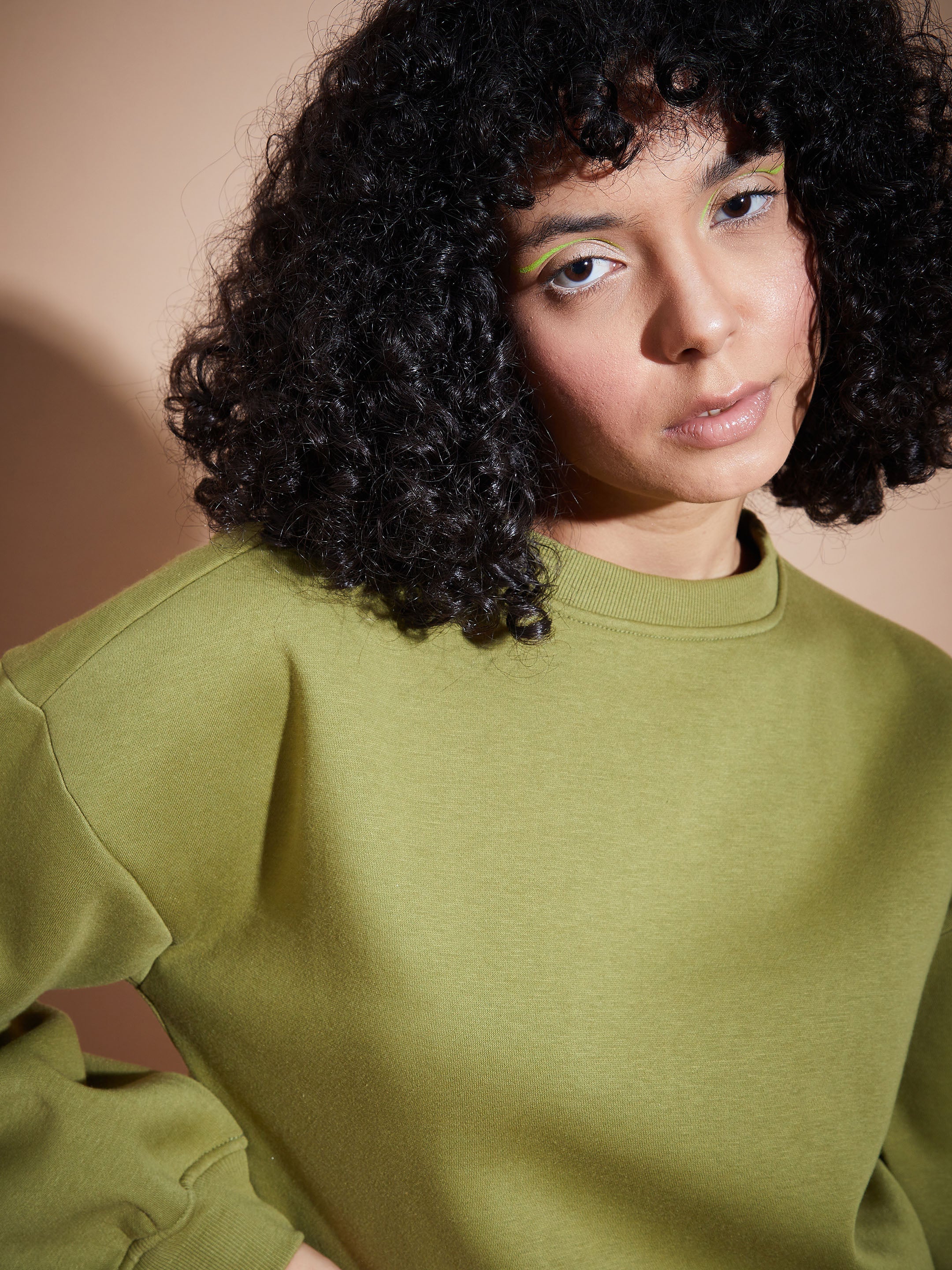 Women Olive Premium Fleece Oversized Sweatshirt - Image 4