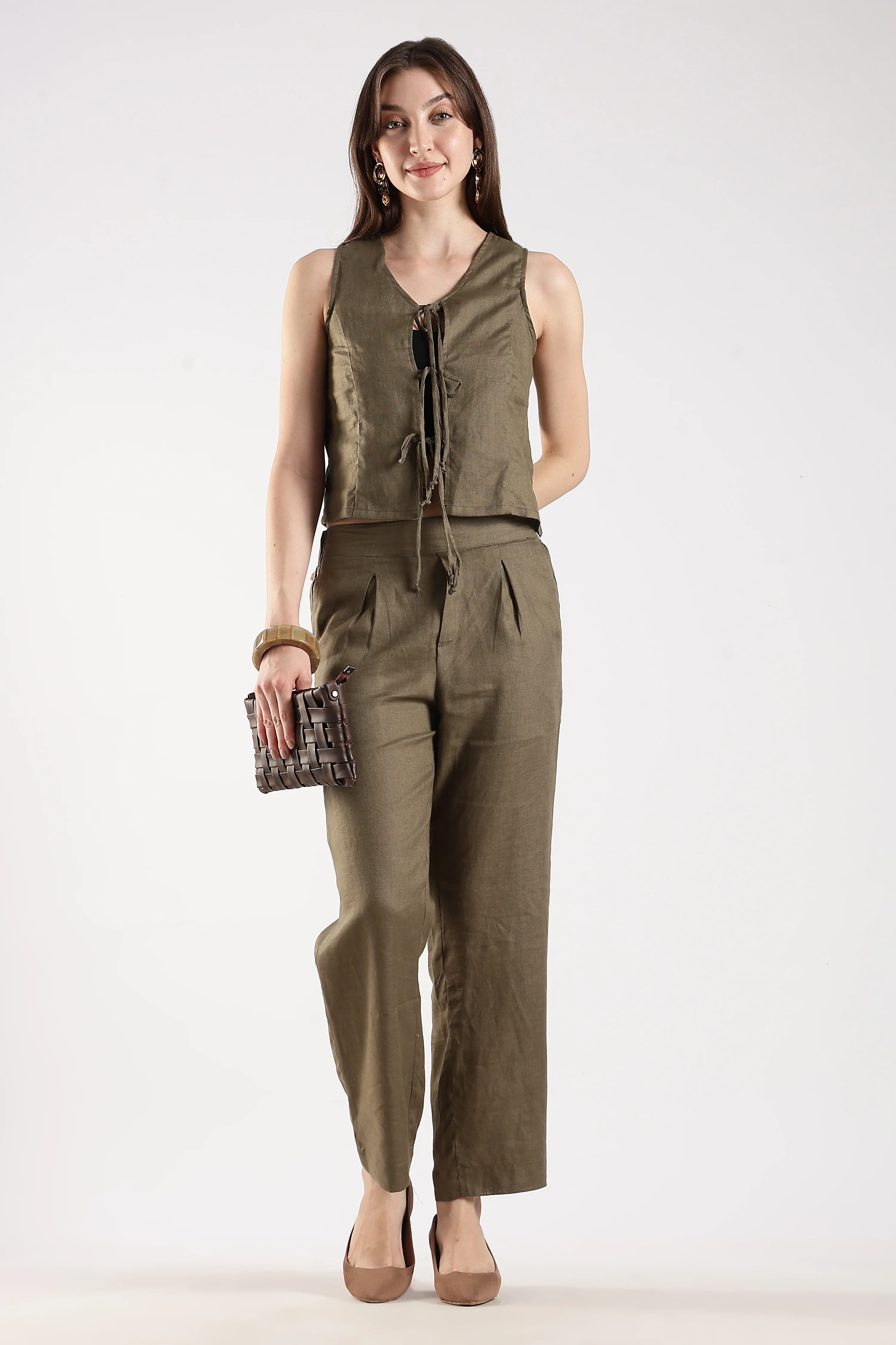 Women Olive Pure Linen Sleeveless Top With Front Tie-Ups - Image 5