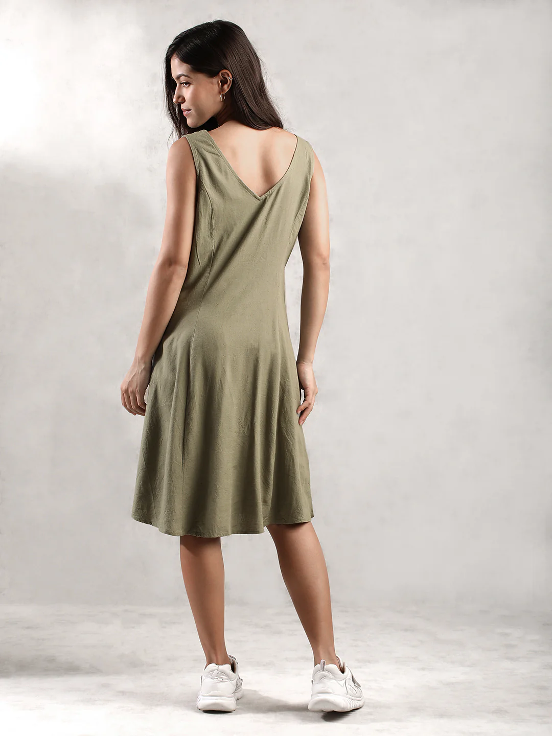 Women Olive Regular Fit Dress - Image 4