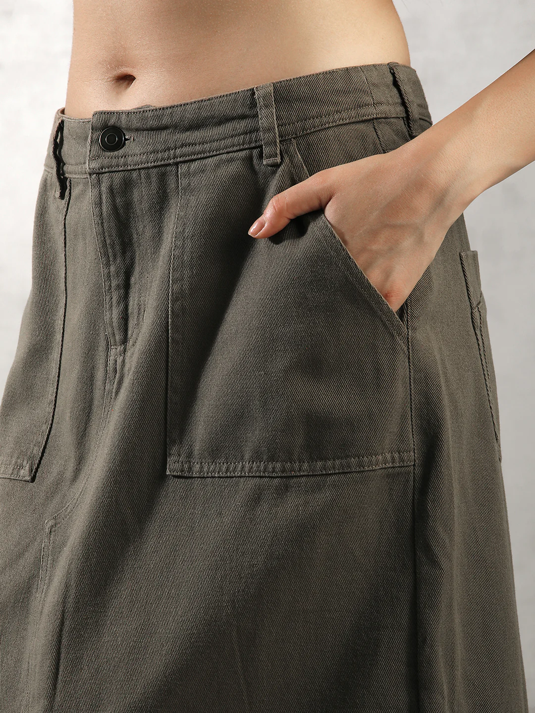 Women Olive Regular Fit Skirt - Image 6