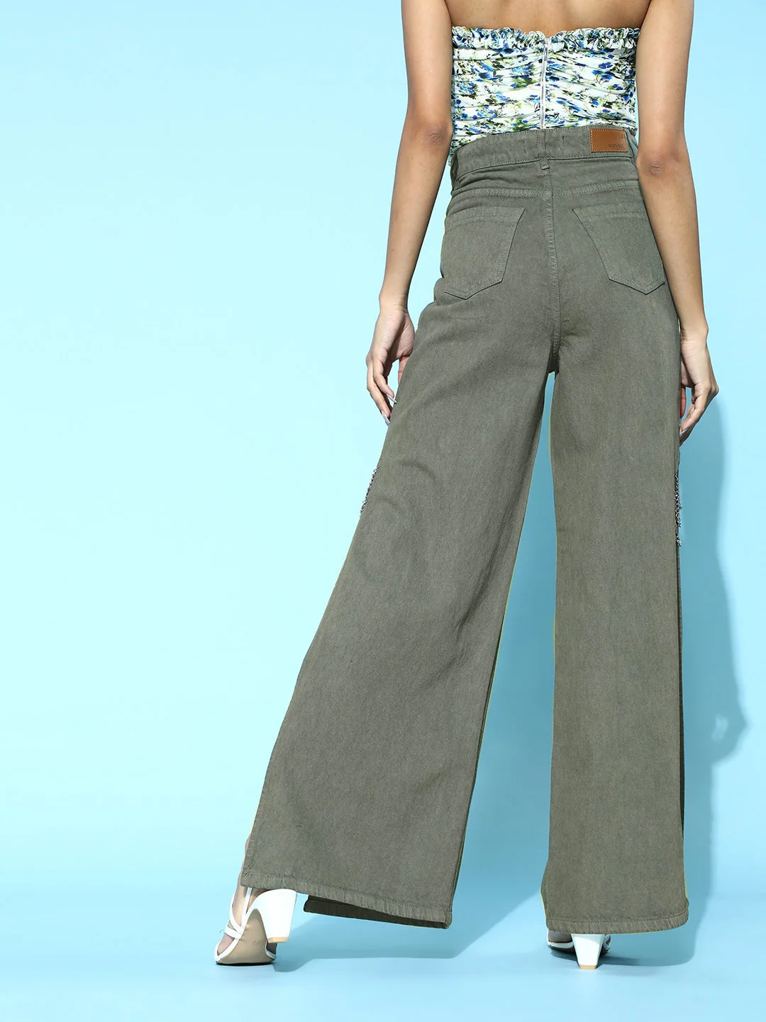 Women Olive Side Chain Slit Jeans - Image 4