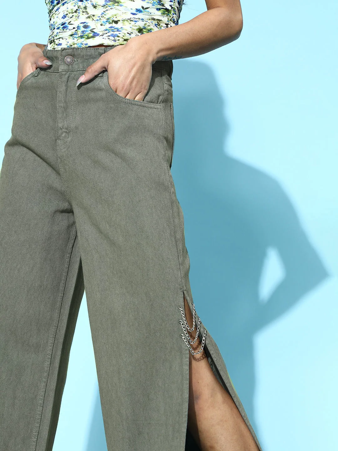 Women Olive Side Chain Slit Jeans - Image 5
