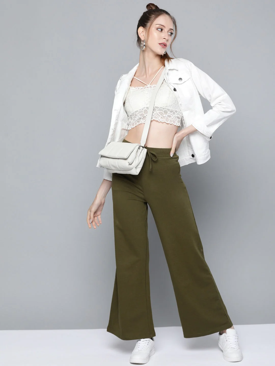Women Olive Terry Drawstring Wide Leg Pants - Image 4