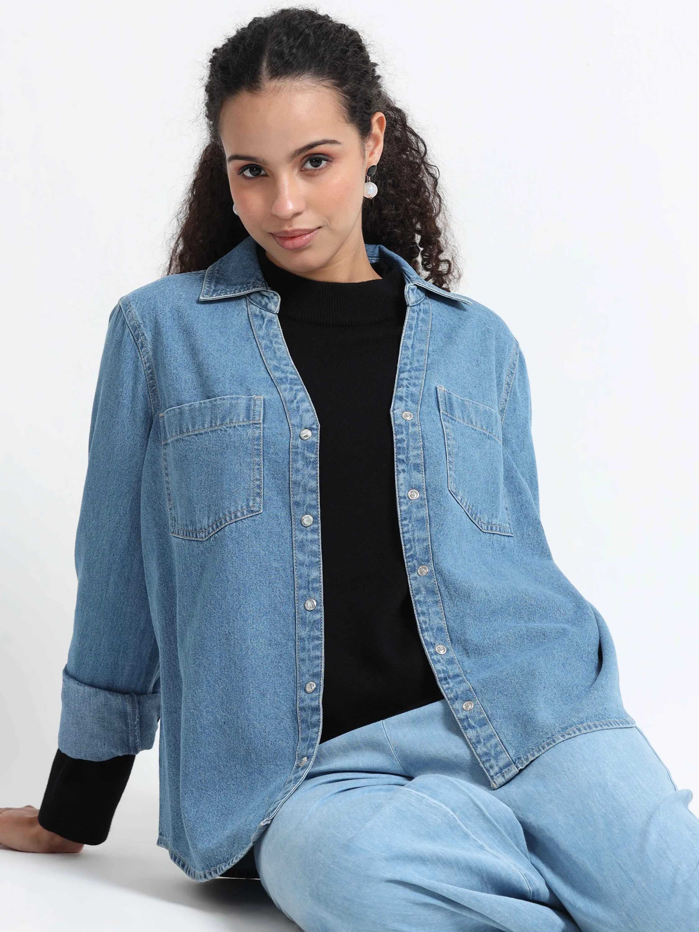 Women Oversized Denim Jacket - Image 2
