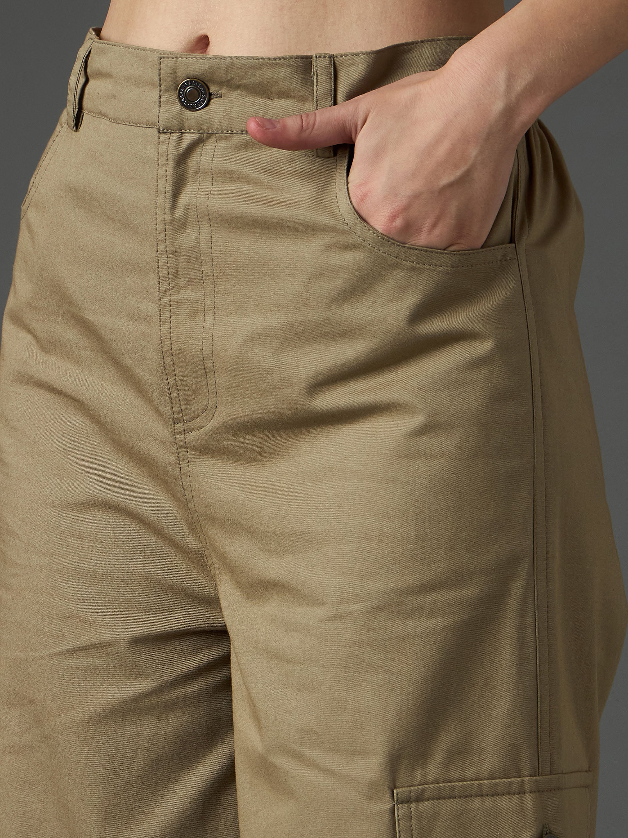 Women Pastel Olive Twill Pocket Loop Detail Cargo Pants - Image 4
